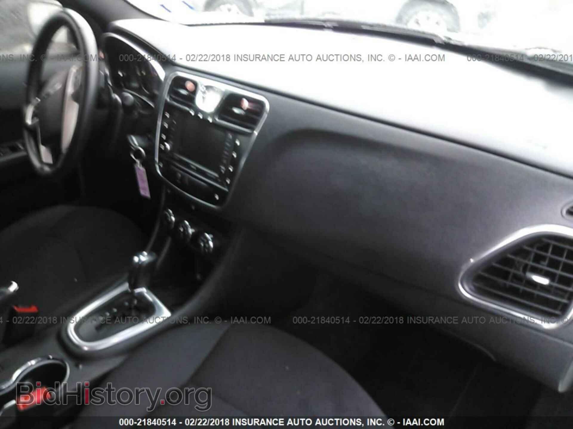 2013 Chrysler 200 - VIN: 1C3CCBBG1DN744567 - Photo 5