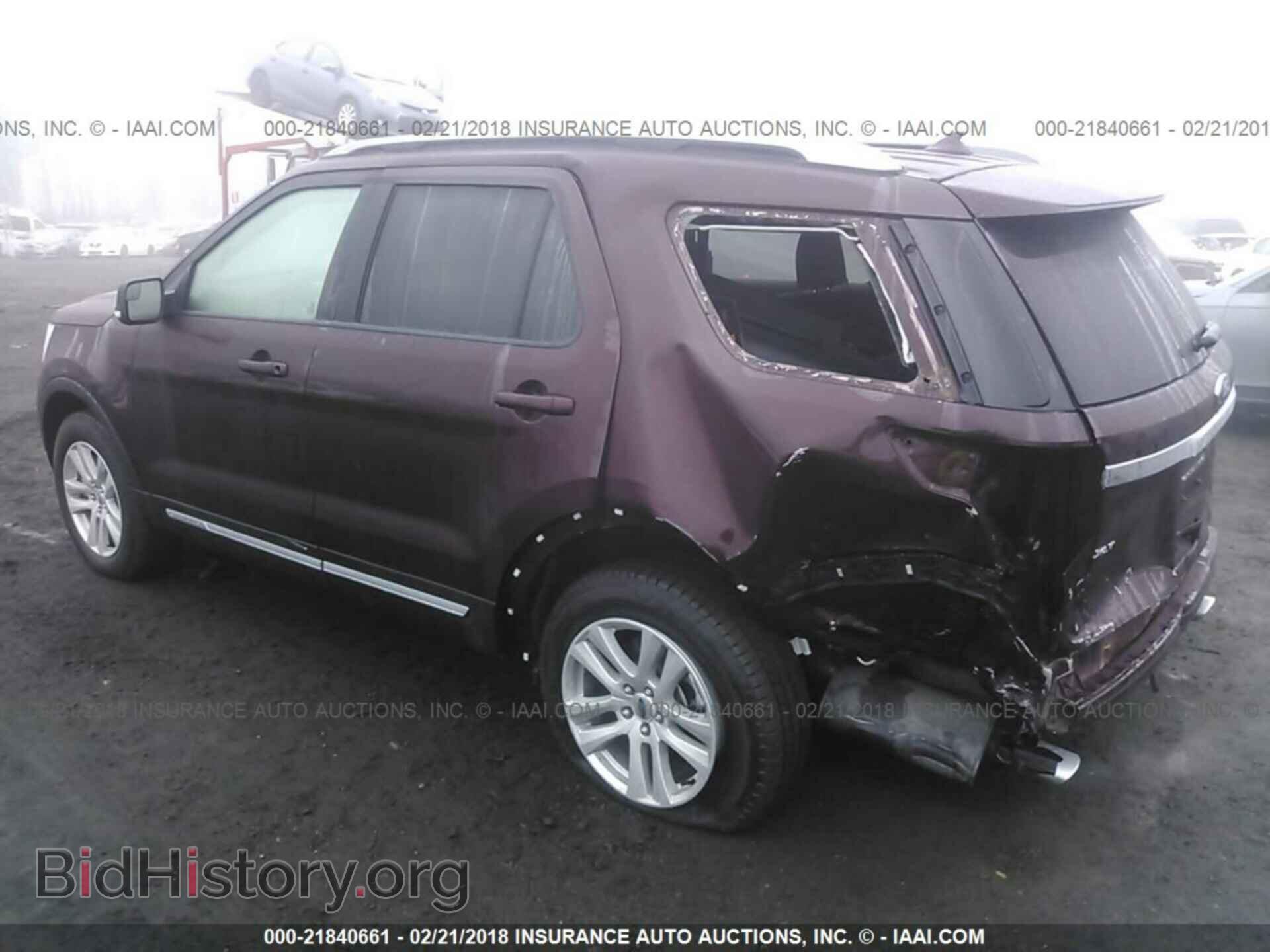2018 Ford Explorer - VIN: 1FM5K8D81JGA11043 - Фото 3