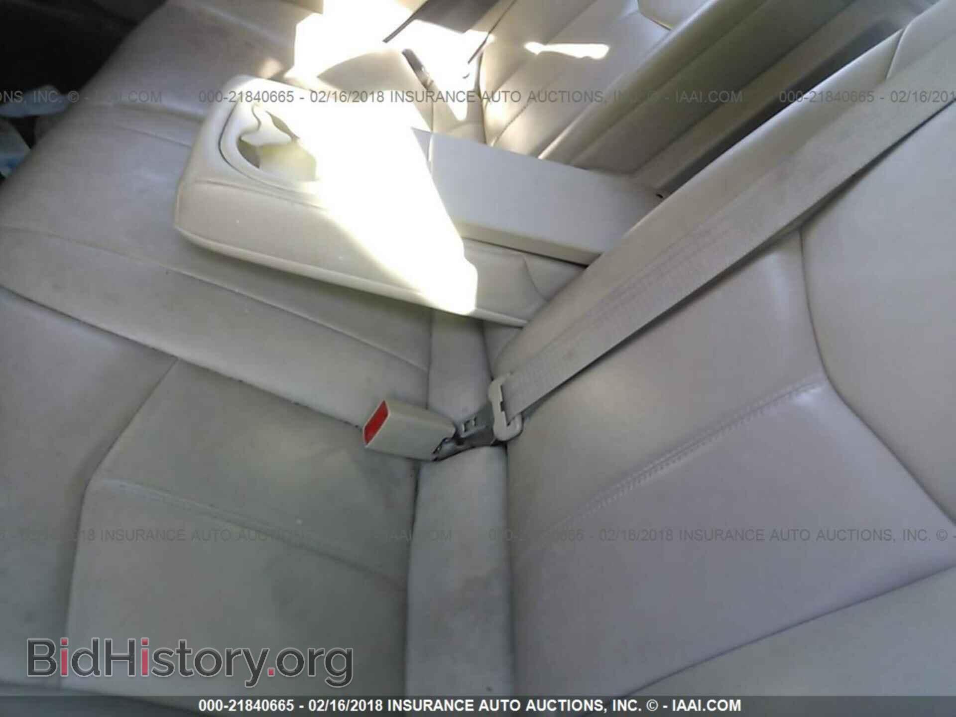 2011 Chrysler 200 - VIN: 1C3BC2FG1BN572026 - Photo 8