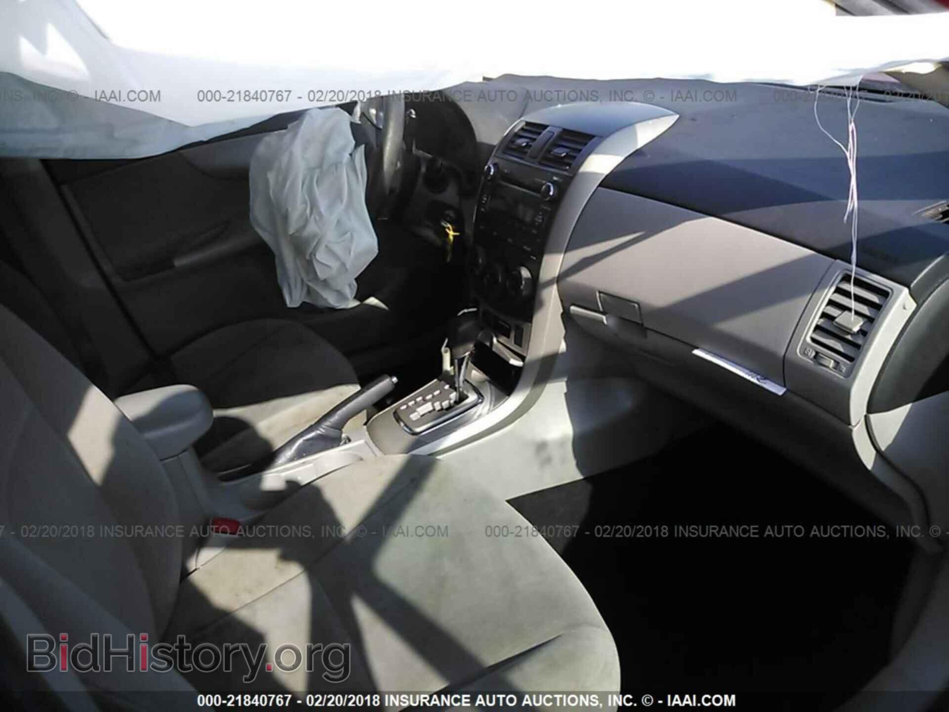2011 Toyota Corolla - VIN: 2T1BU4EEXBC601384 - Photo 5