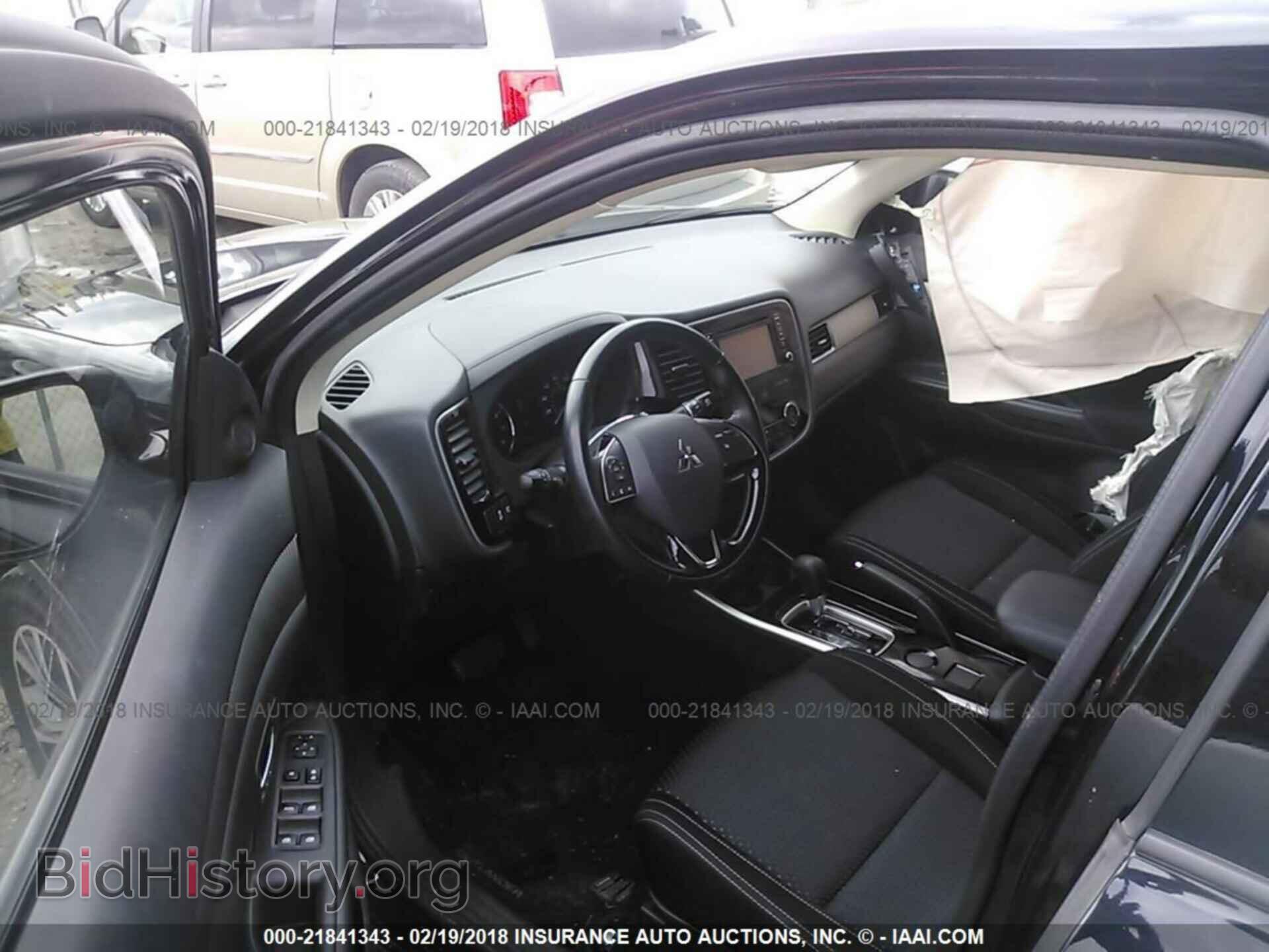 2017 Mitsubishi Outlander - VIN: JA4AD2A35HZ000669 - Фото 5