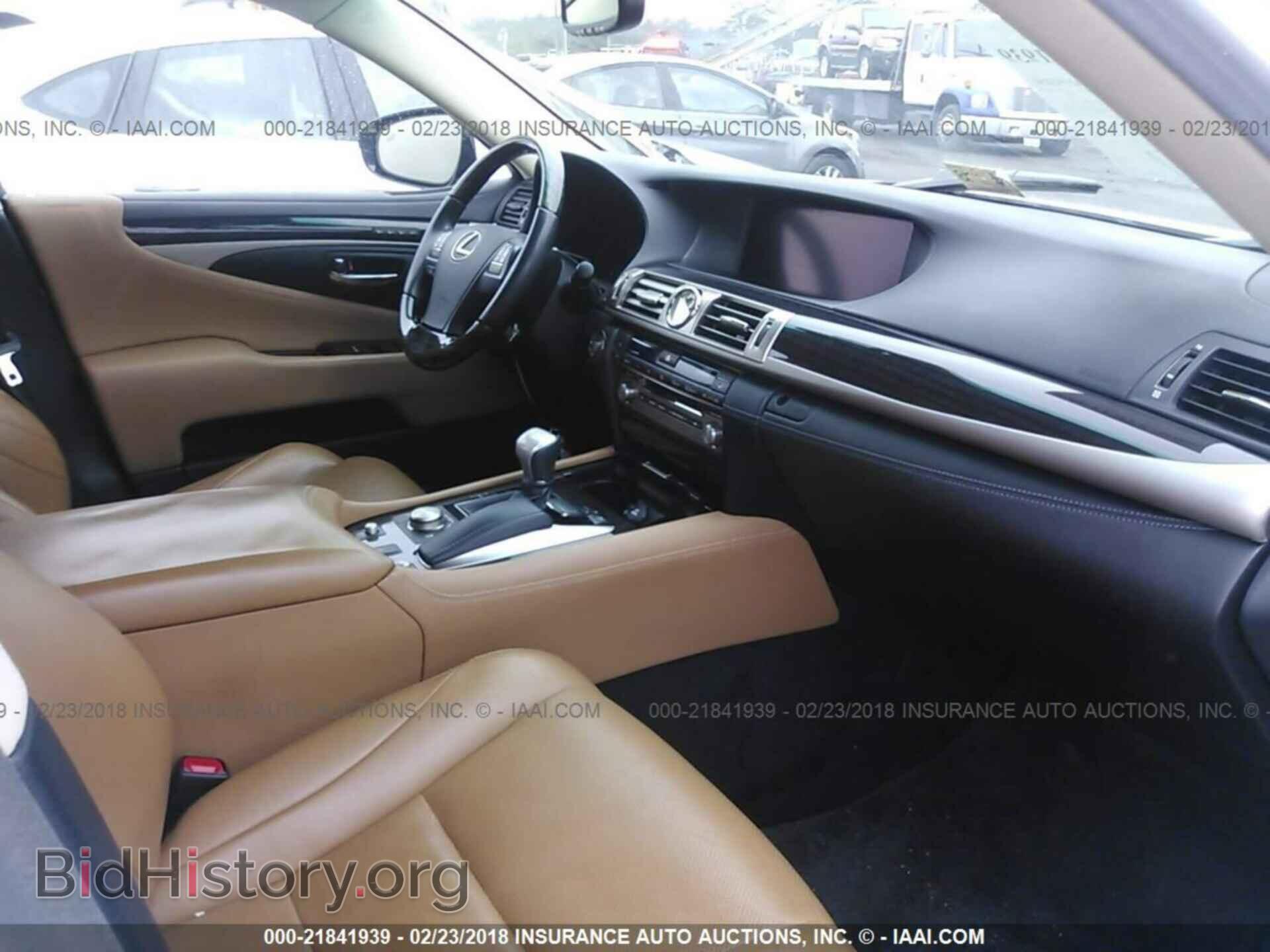 2014 Lexus Ls - VIN: JTHCL5EFXE5019713 - Фото 5