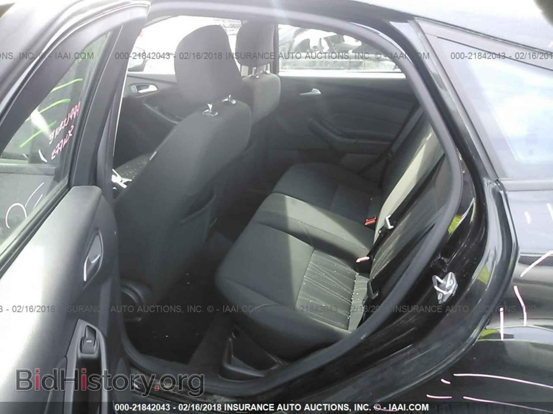 2015 Ford Focus - VIN: 1FADP3K2XFL218361 - Photo 8