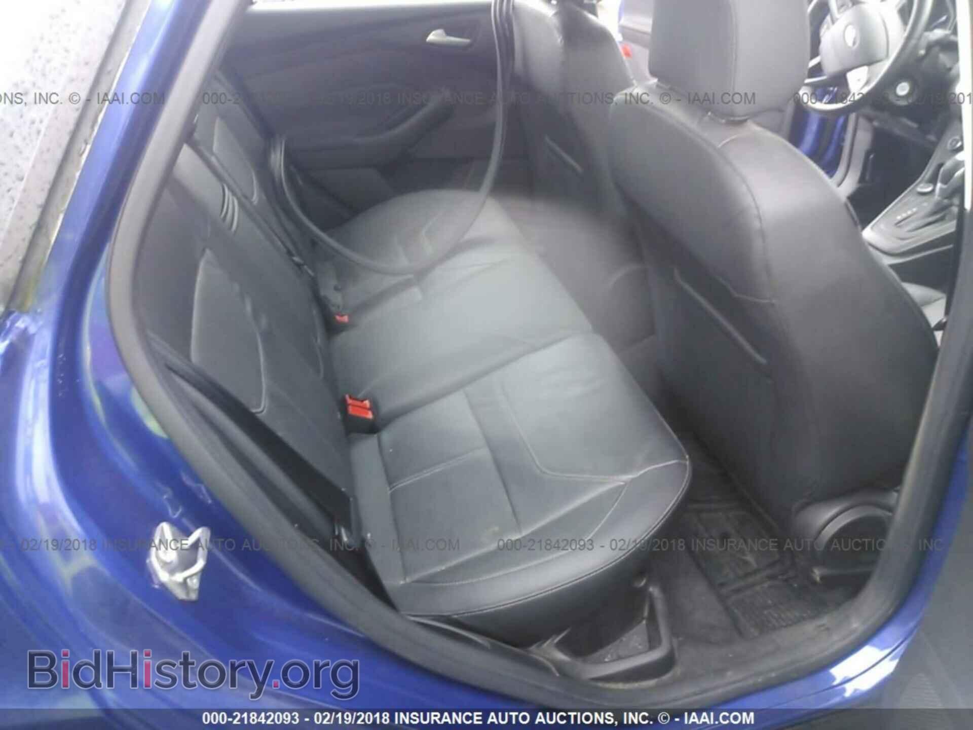 2015 Ford Focus - VIN: 1FADP3F22FL347236 - Photo 8