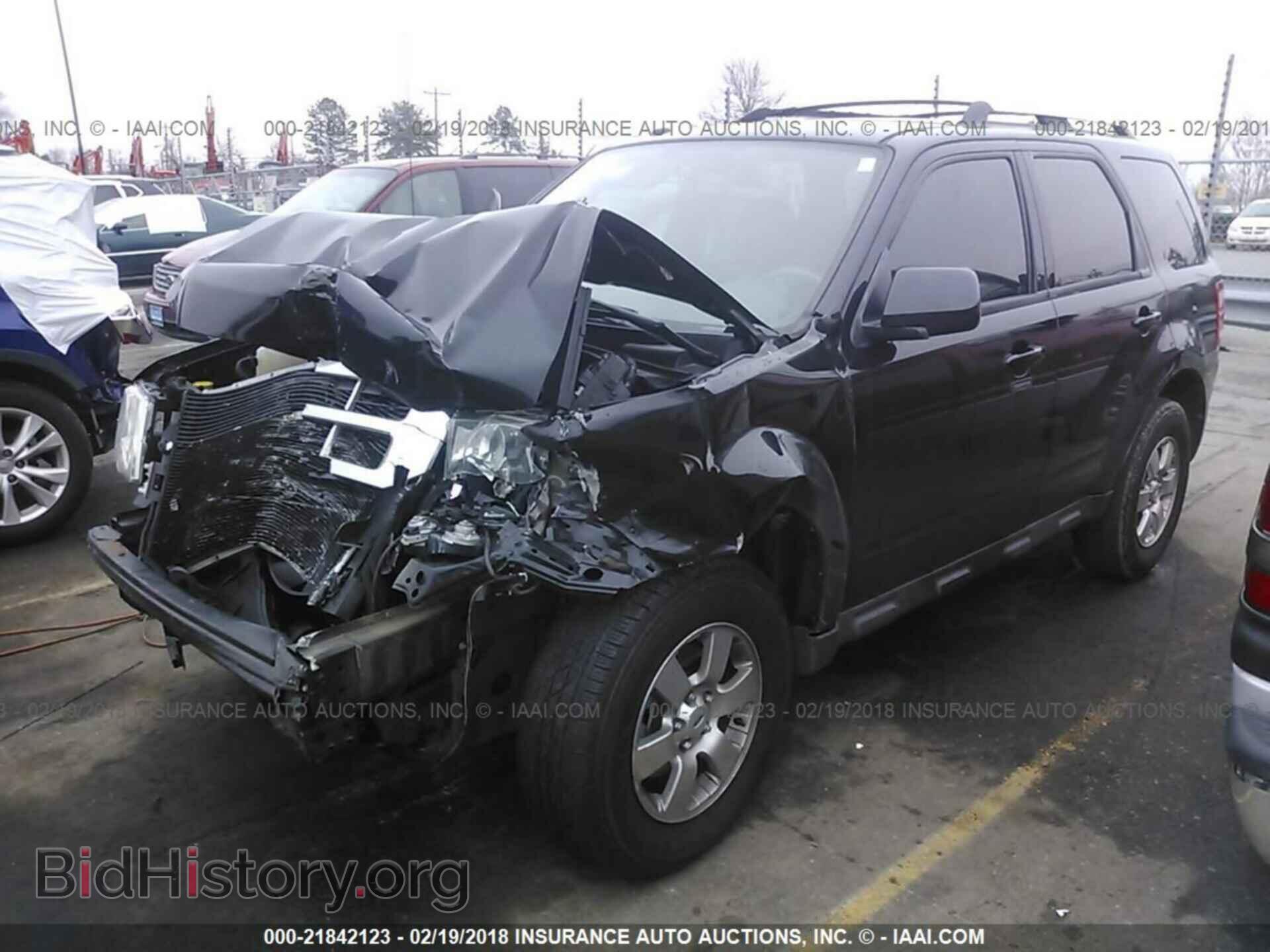 2011 Ford Escape - VIN: 1FMCU0E73BKB63591 - Photo 2