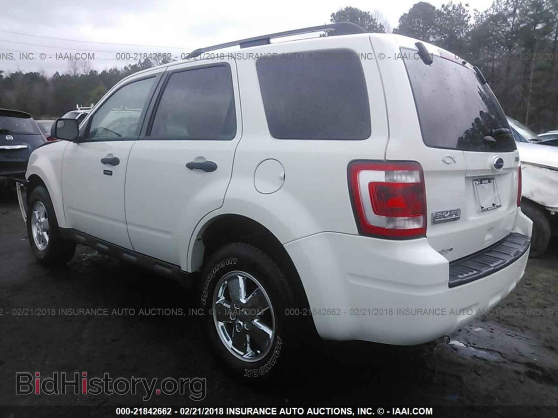 2012 Ford Escape - VIN: 1FMCU9D70CKA77887 - Photo 3