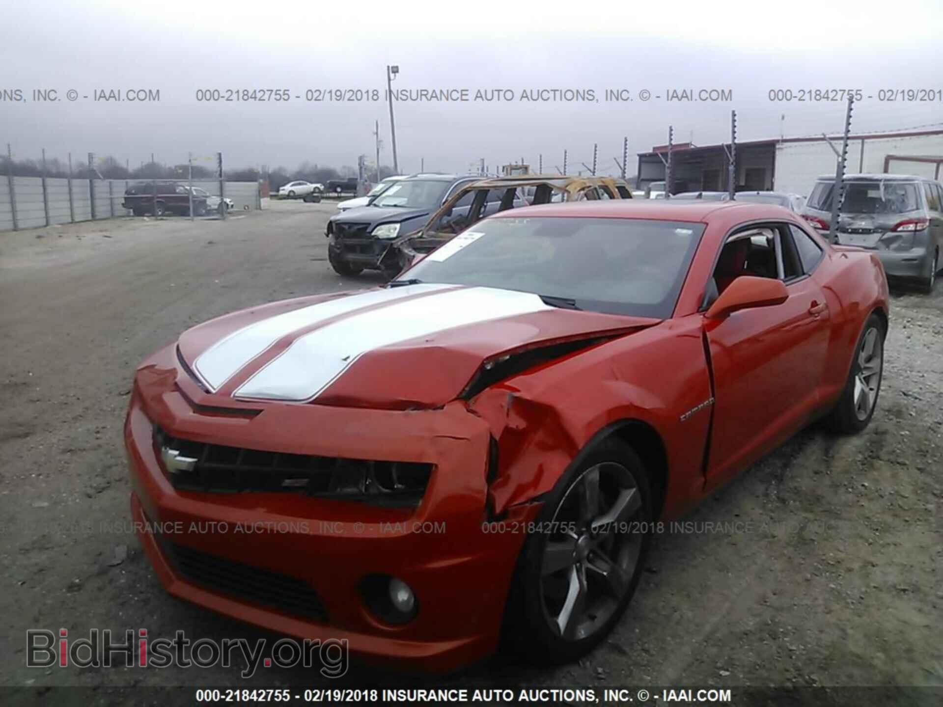 2011 Chevrolet Camaro - VIN: 2G1FT1EW6B9130905 - Фото 2