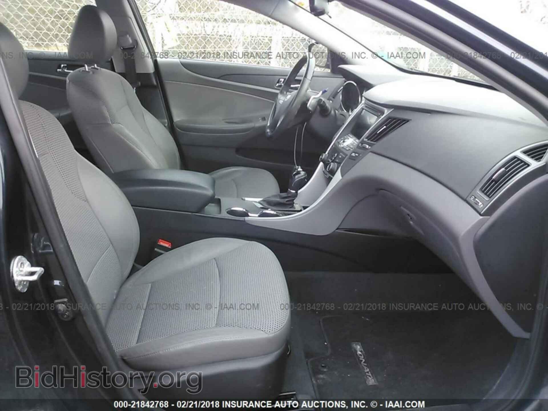 2012 Hyundai Sonata - VIN: 5NPEC4AC2CH437972 - Фото 5