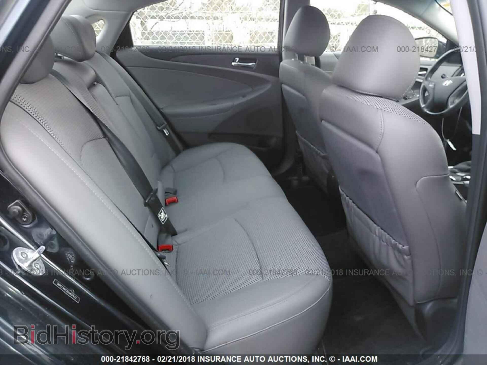 2012 Hyundai Sonata - VIN: 5NPEC4AC2CH437972 - Фото 8