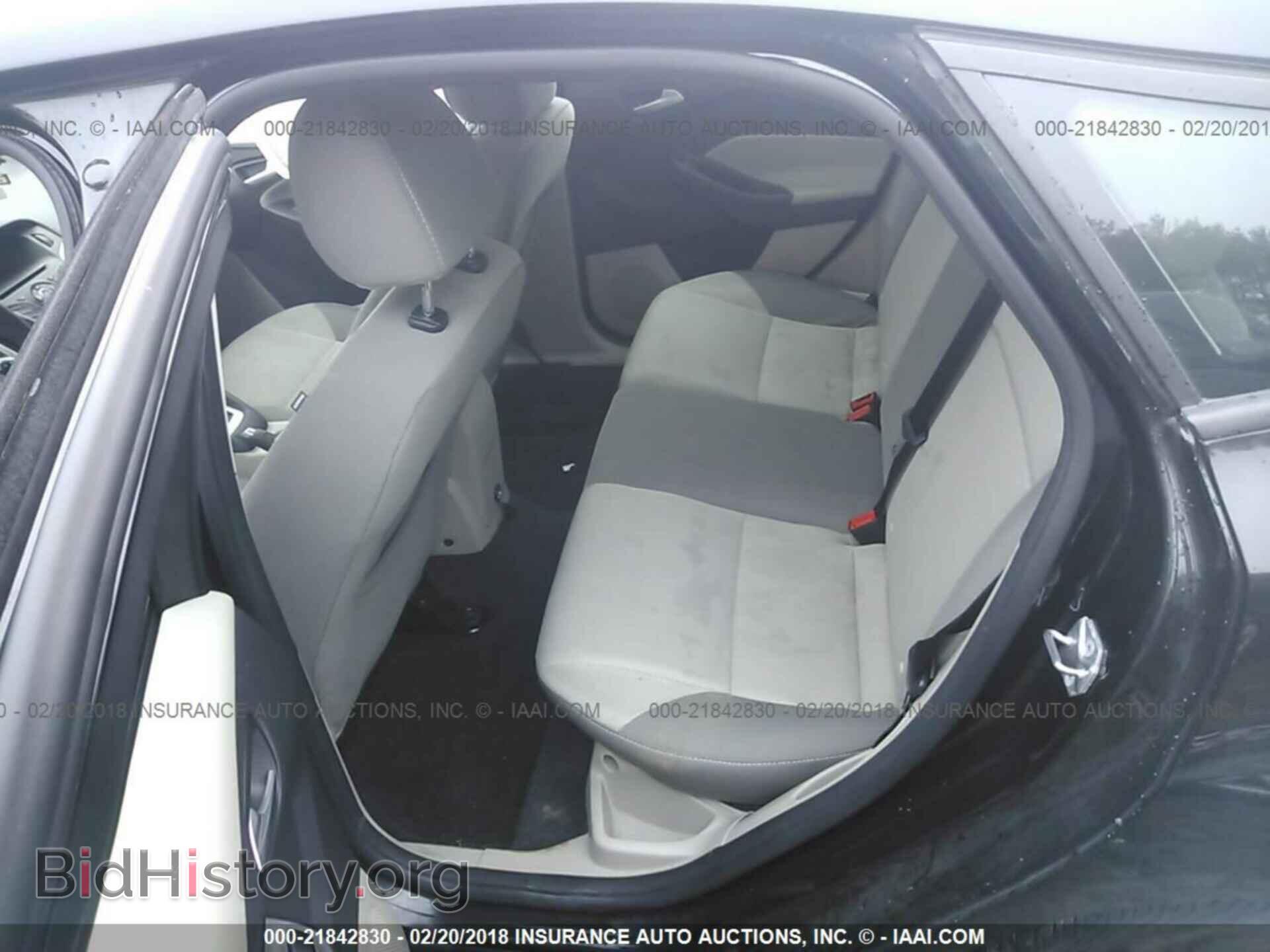 2014 Ford Focus - VIN: 1FADP3K27EL365655 - Photo 8