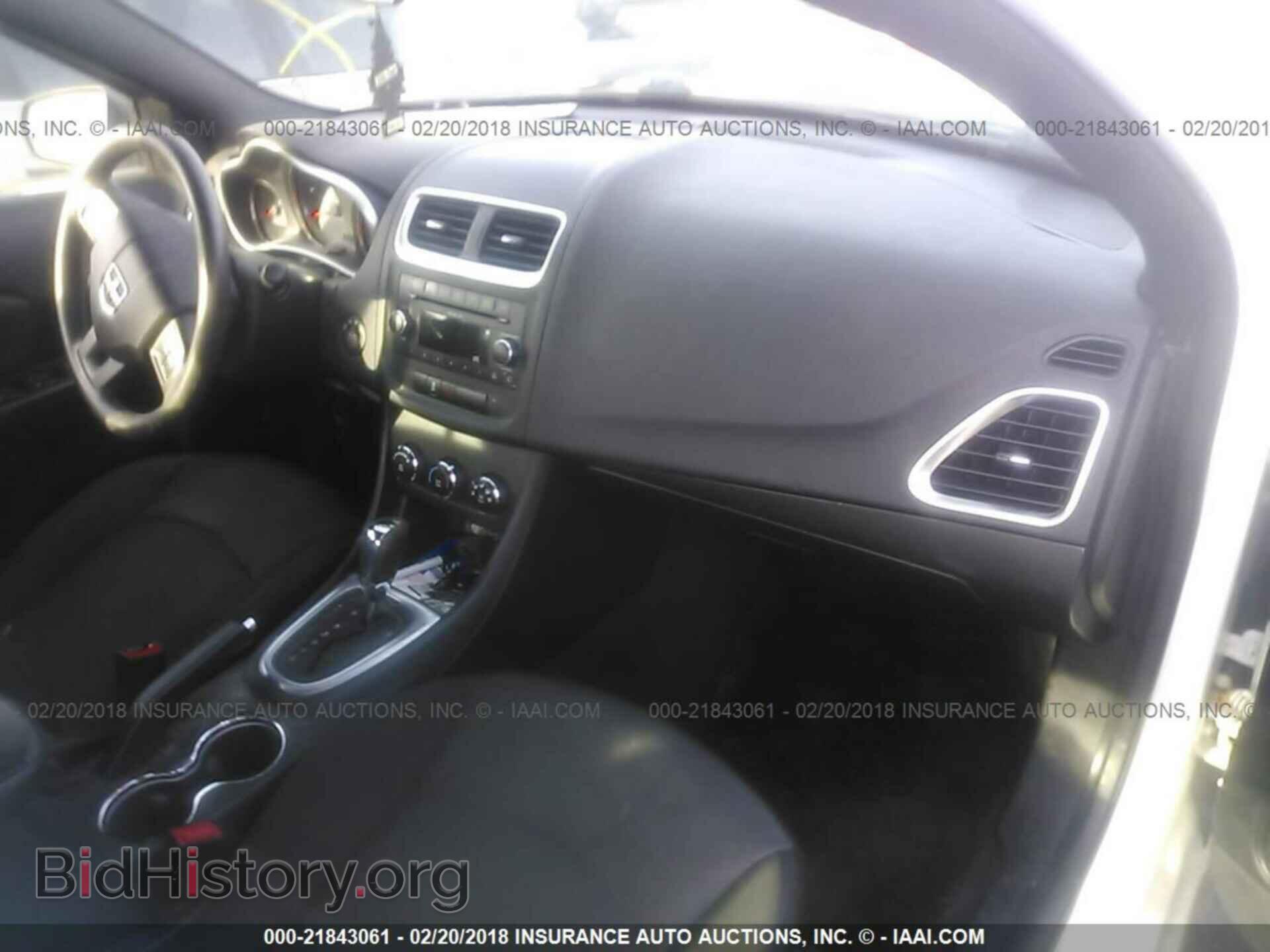 2011 Dodge Avenger - VIN: 1B3BD4FB4BN566117 - Фото 5