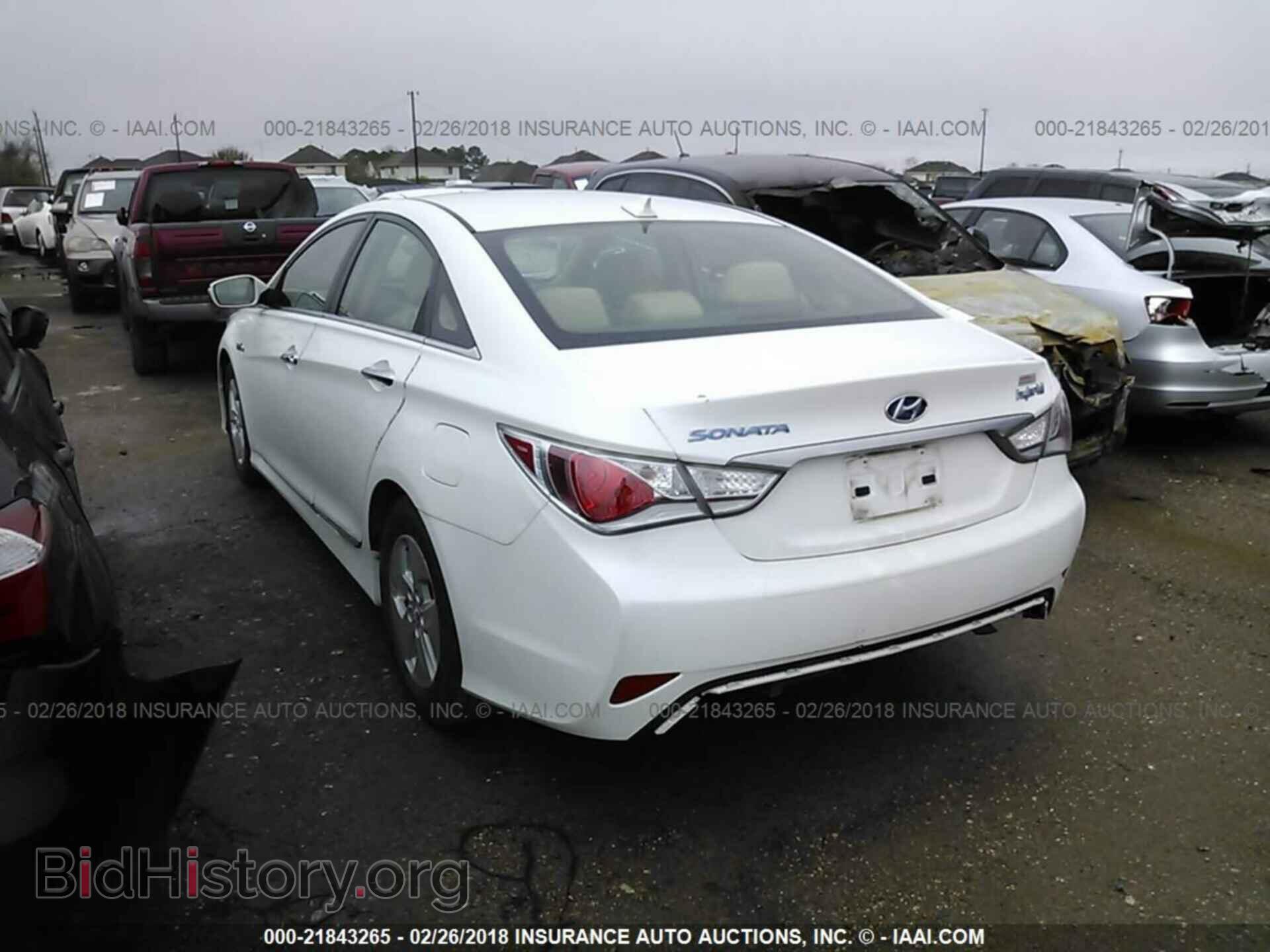 2012 Hyundai Sonata - VIN: KMHEC4A43CA034286 - Фото 3