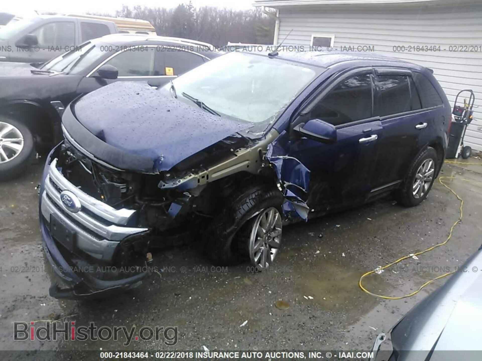 2011 Ford Edge - VIN: 2FMDK3JC2BBB37976 - Photo 2