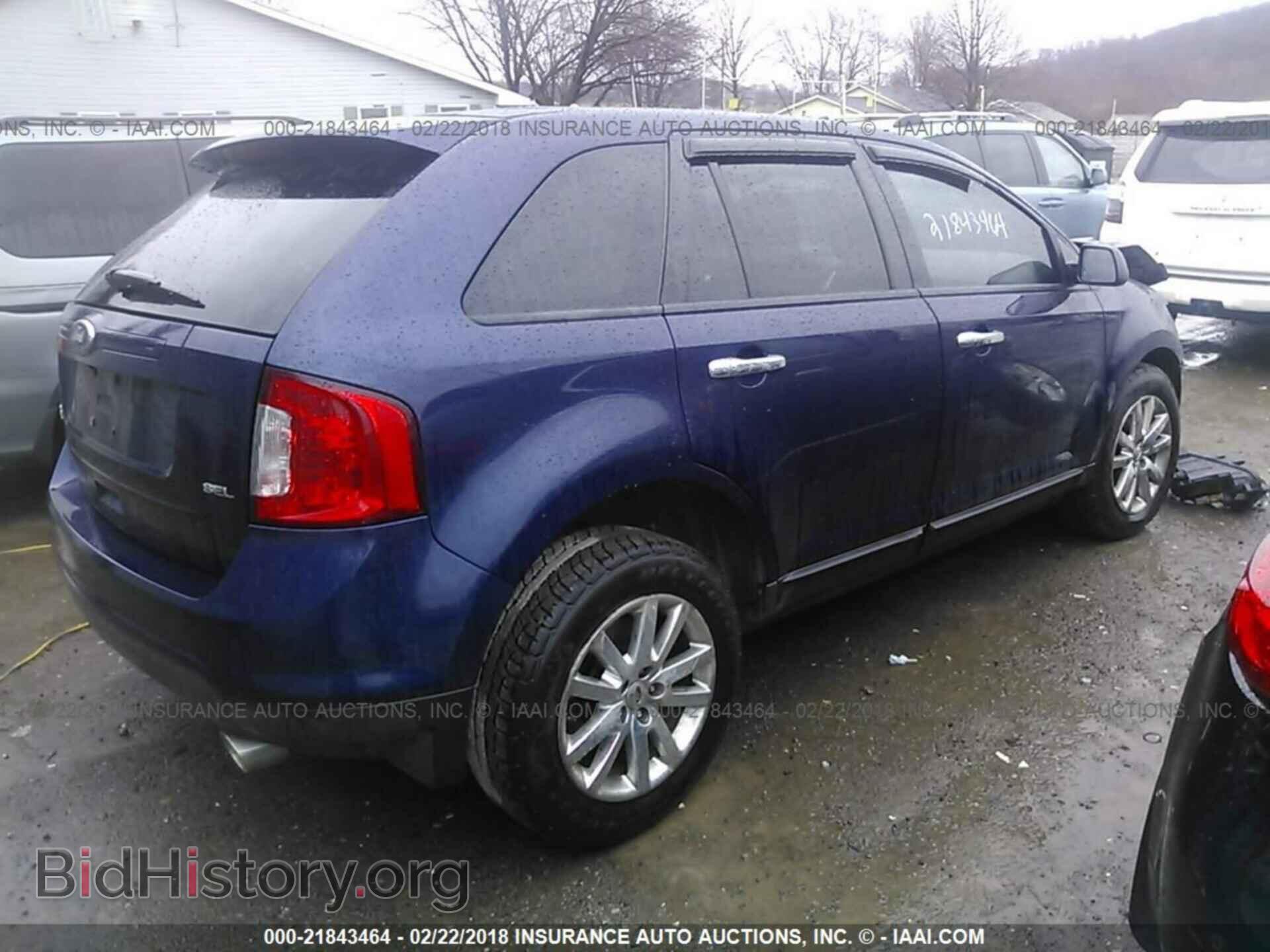 2011 Ford Edge - VIN: 2FMDK3JC2BBB37976 - Photo 4