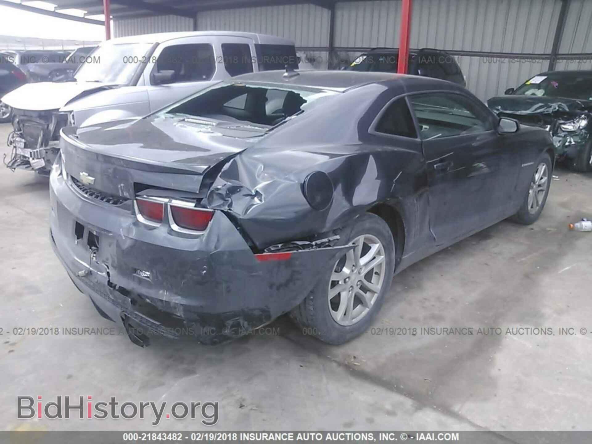 2013 Chevrolet Camaro - VIN: 2G1FB1E36D9196947 - Фото 4