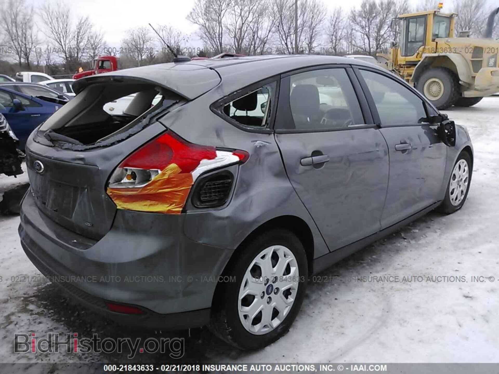 2012 Ford Focus - VIN: 1FAHP3K20CL175159 - Photo 4