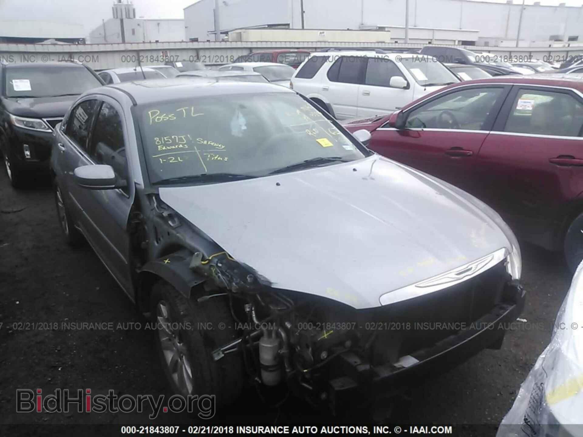 Photo 1C3CCBBB5DN678917 - Chrysler 200 2013