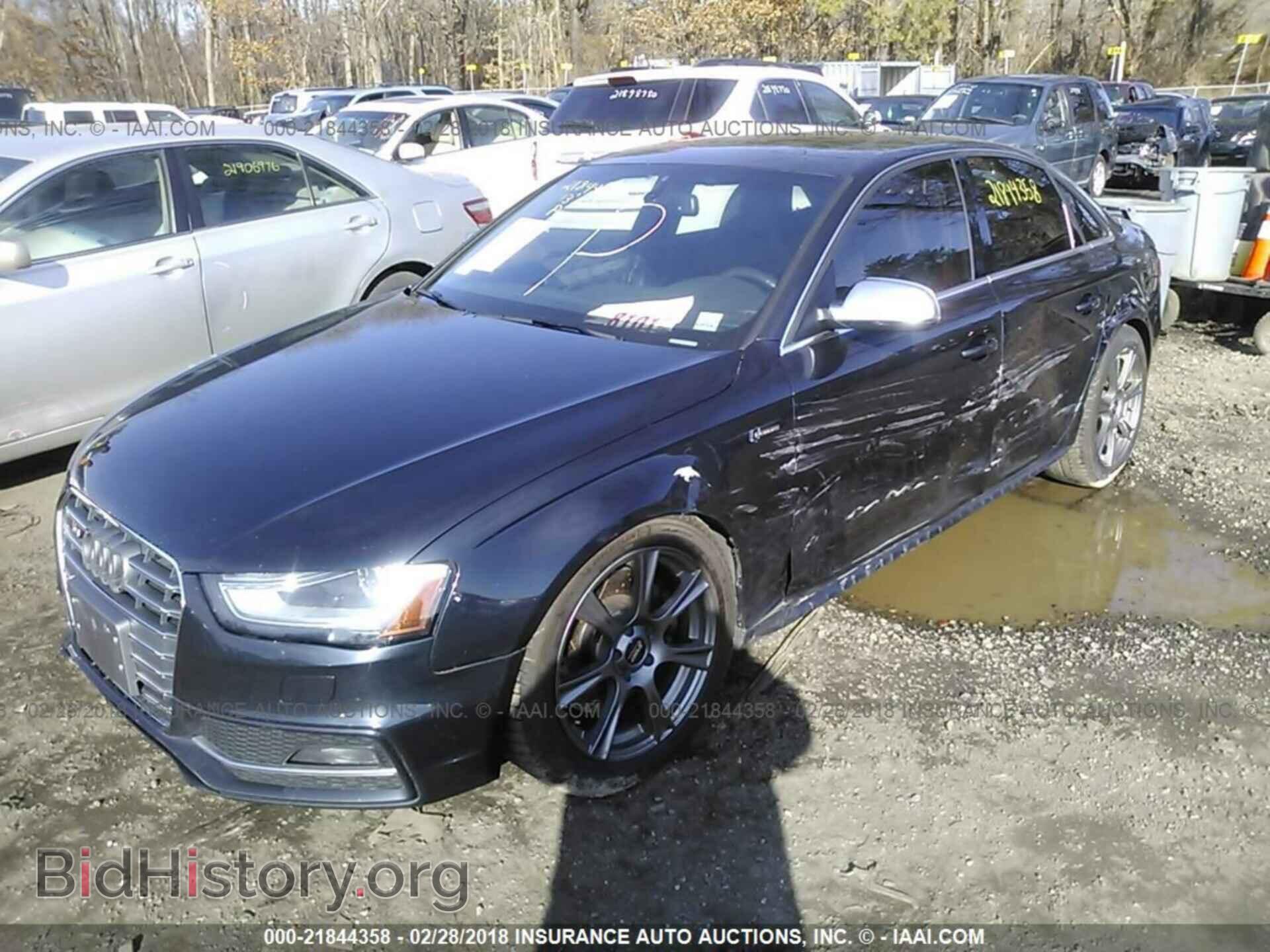 2013 Audi S4 - VIN: WAUDGAFL3DA147026 - Фото 2
