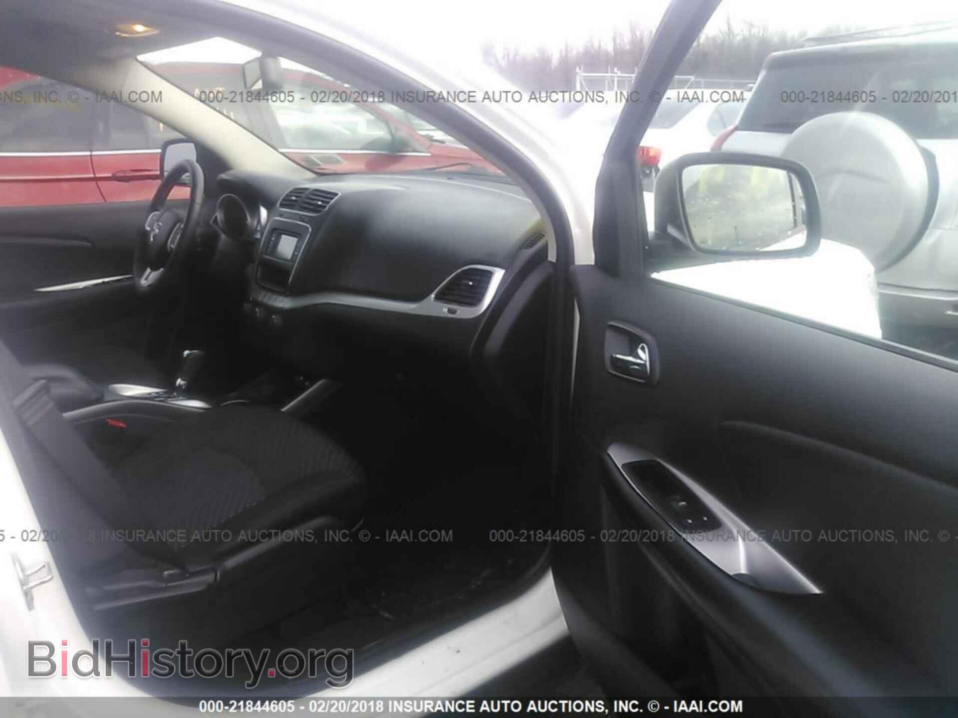 2015 Dodge Journey - VIN: 3C4PDCAB2FT737748 - Photo 5
