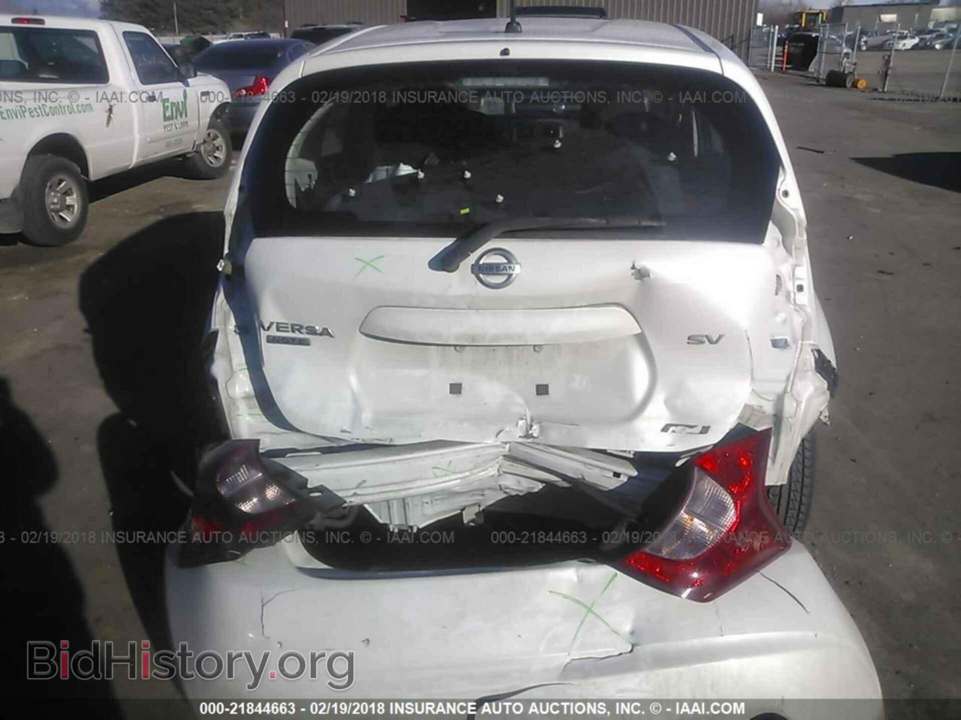 2014 Nissan Versa note - VIN: 3N1CE2CP5EL384728 - Photo 6