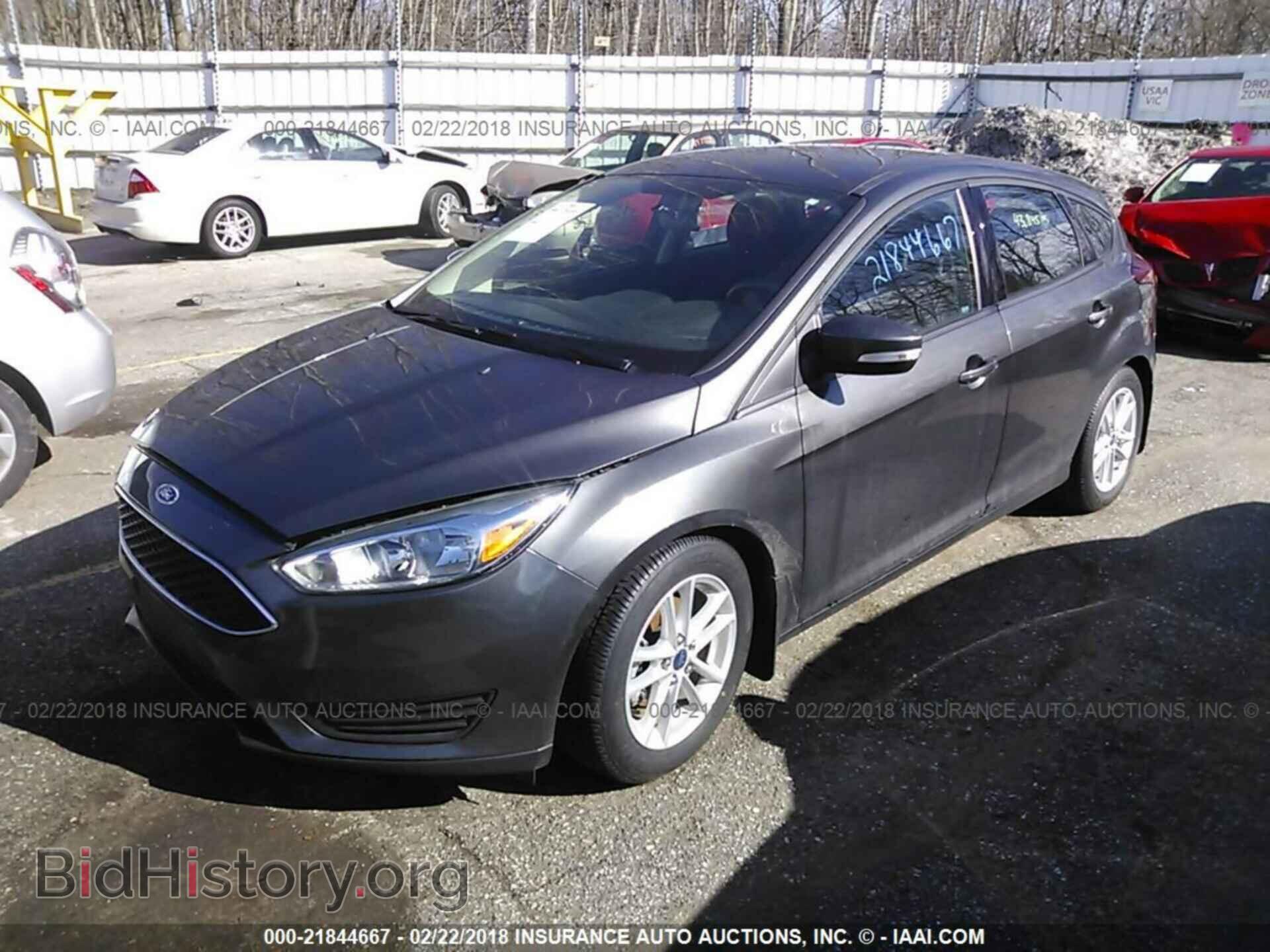 2015 Ford Focus - VIN: 1FADP3K20FL343420 - Photo 2