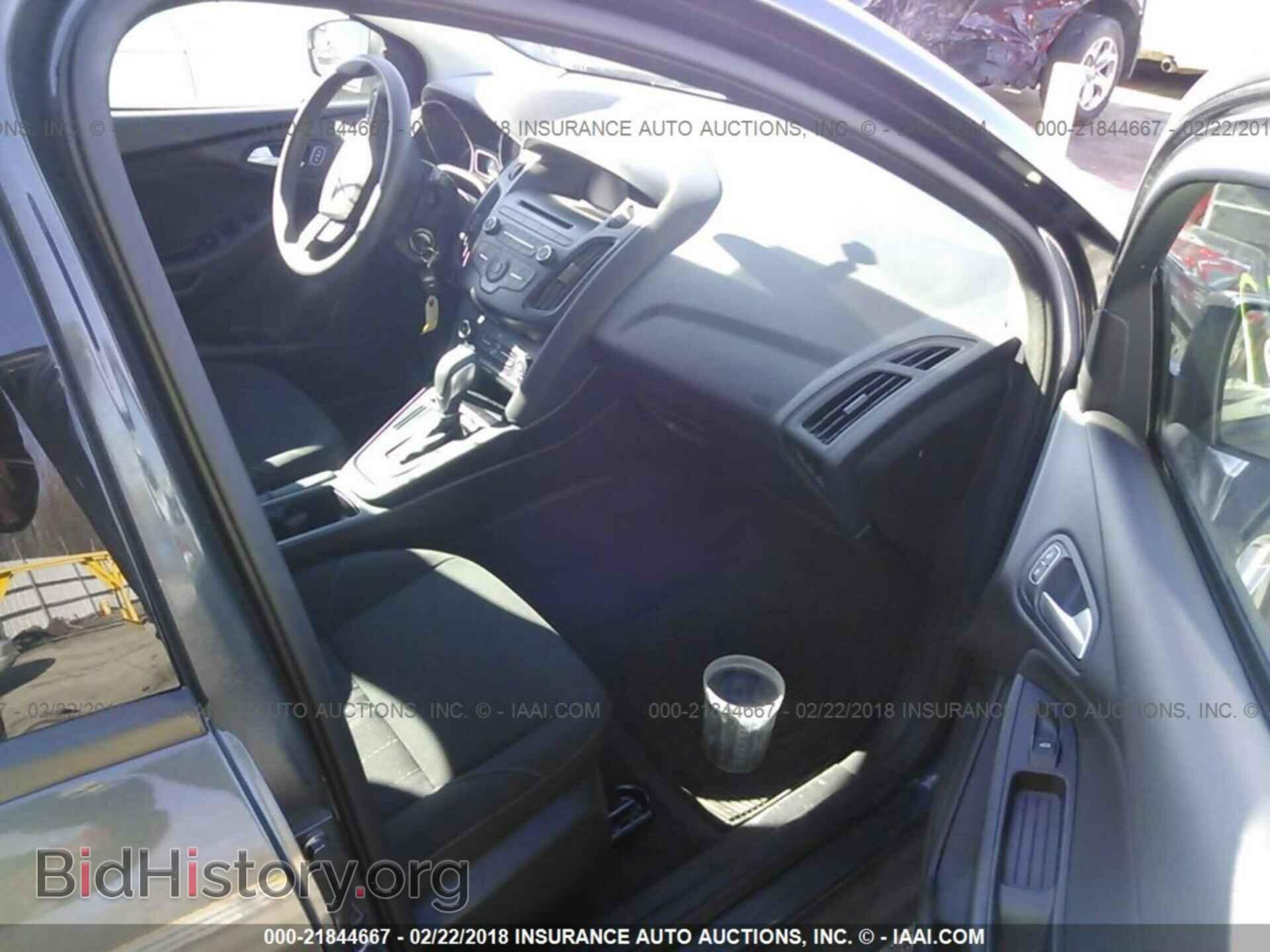 2015 Ford Focus - VIN: 1FADP3K20FL343420 - Photo 5