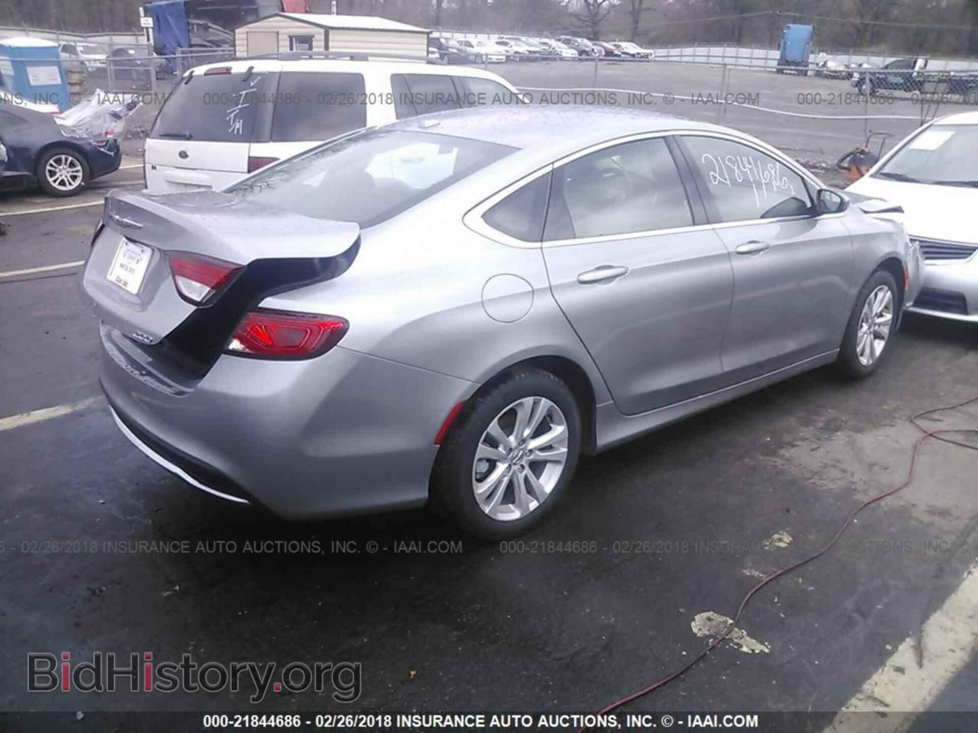 2016 CHRYSLER 200 - VIN: 1C3CCCAB2GN152482 - Photo 4