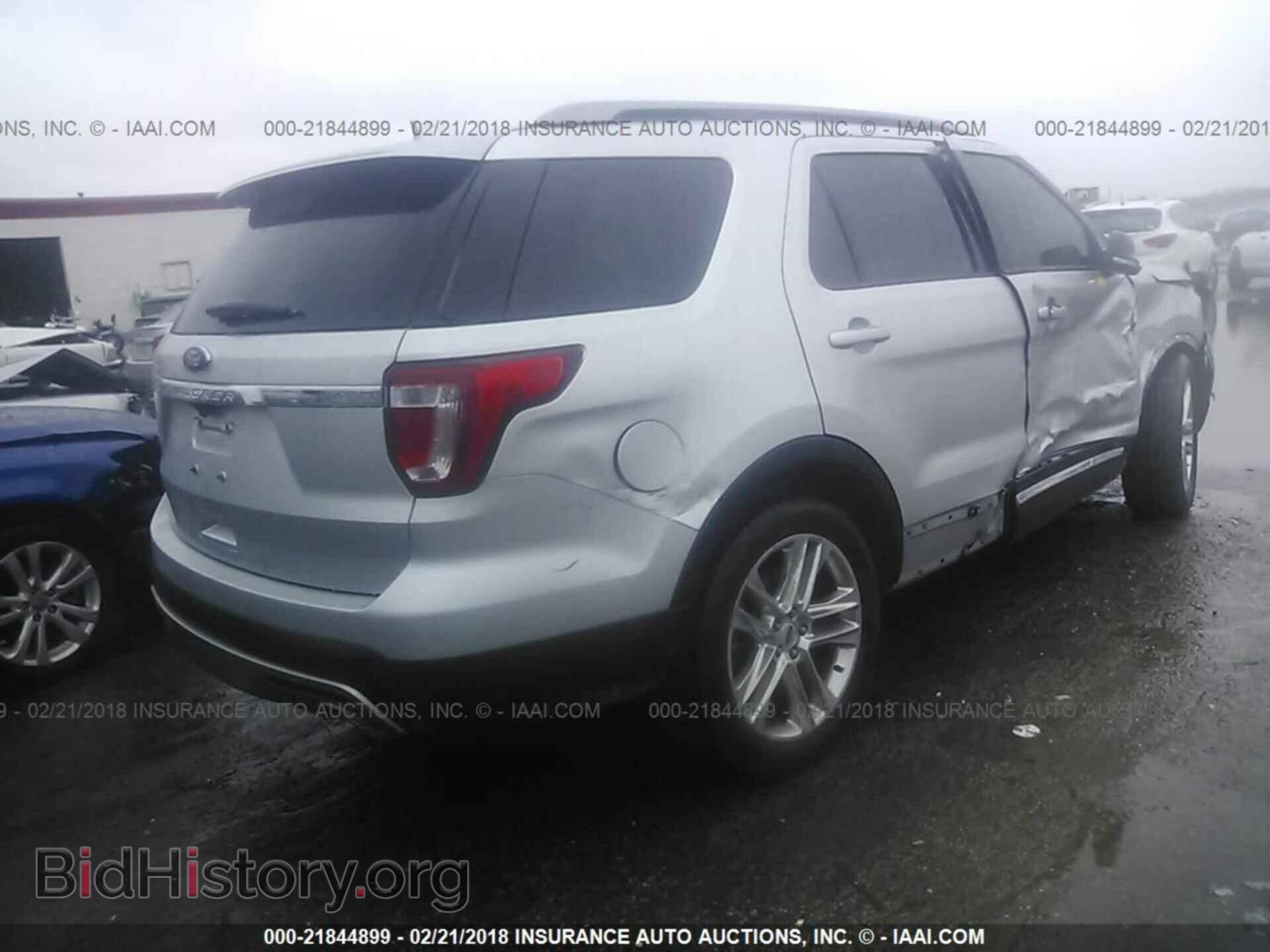 2017 Ford Explorer - VIN: 1FM5K7D89HGD85159 - Photo 4