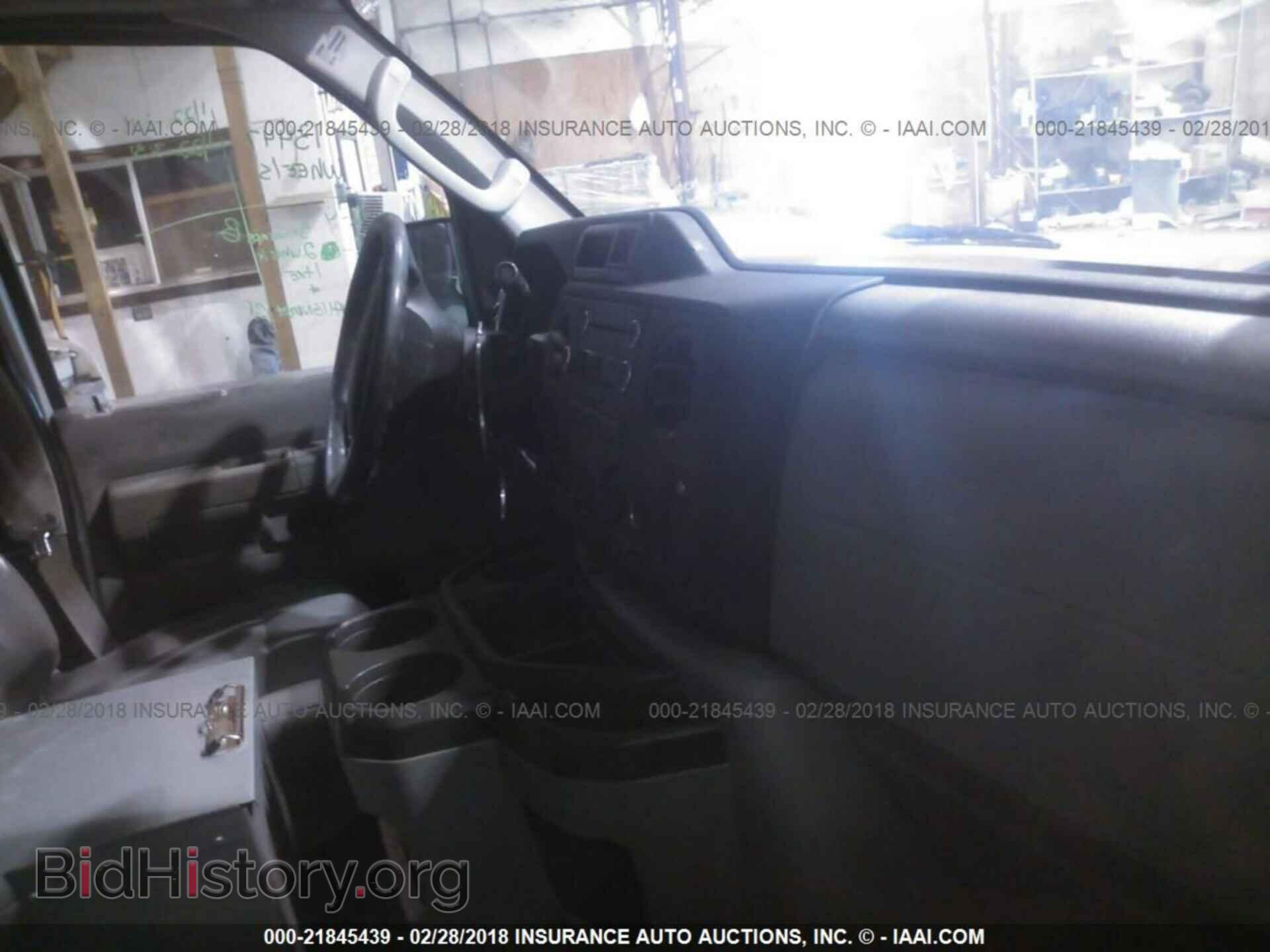 2014 Ford Econoline - VIN: 1FTNE1EW3EDA51258 - Фото 5