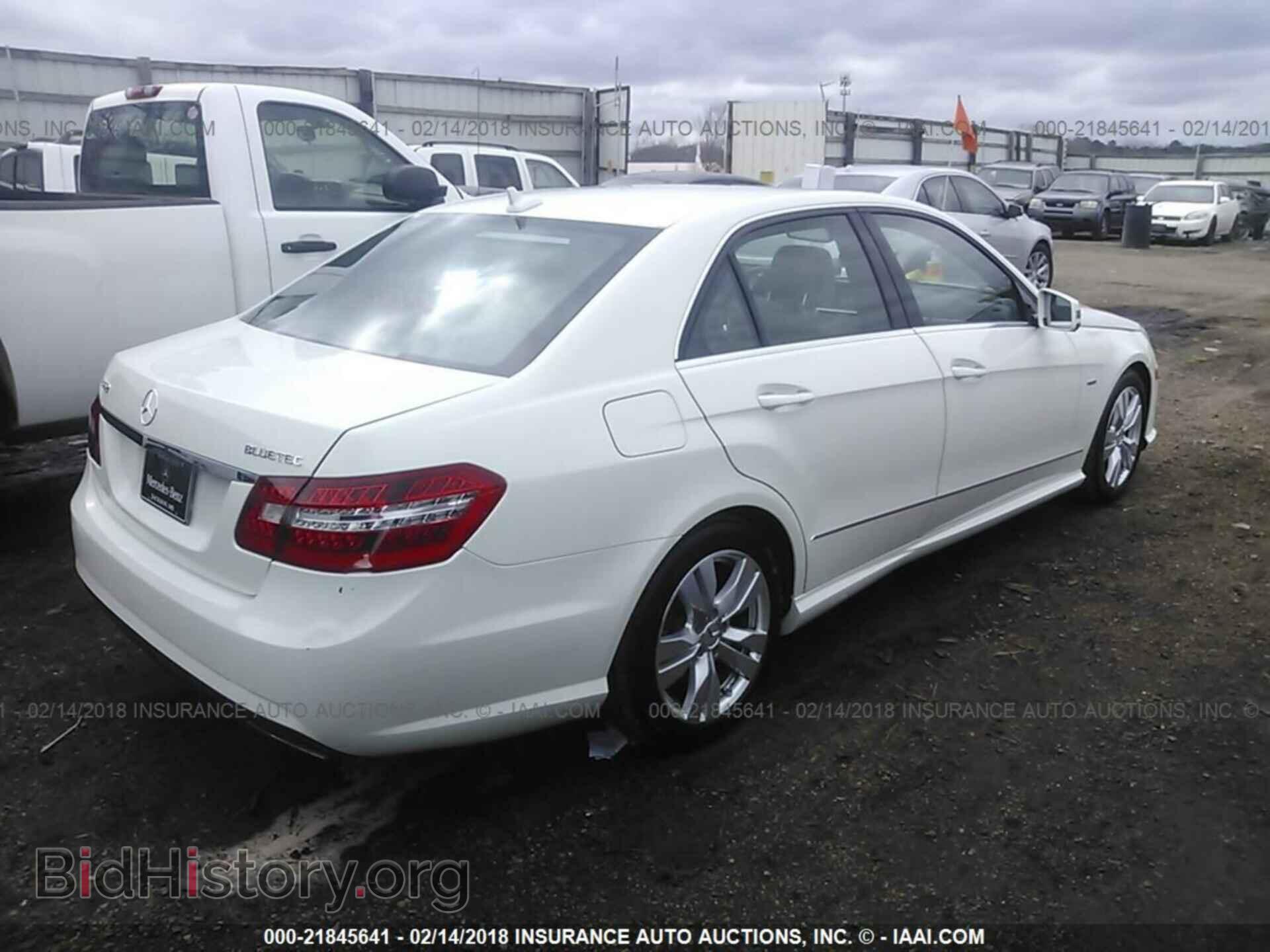 2011 Mercedes-benz E - VIN: WDDHF2EB4BA453712 - Фото 4