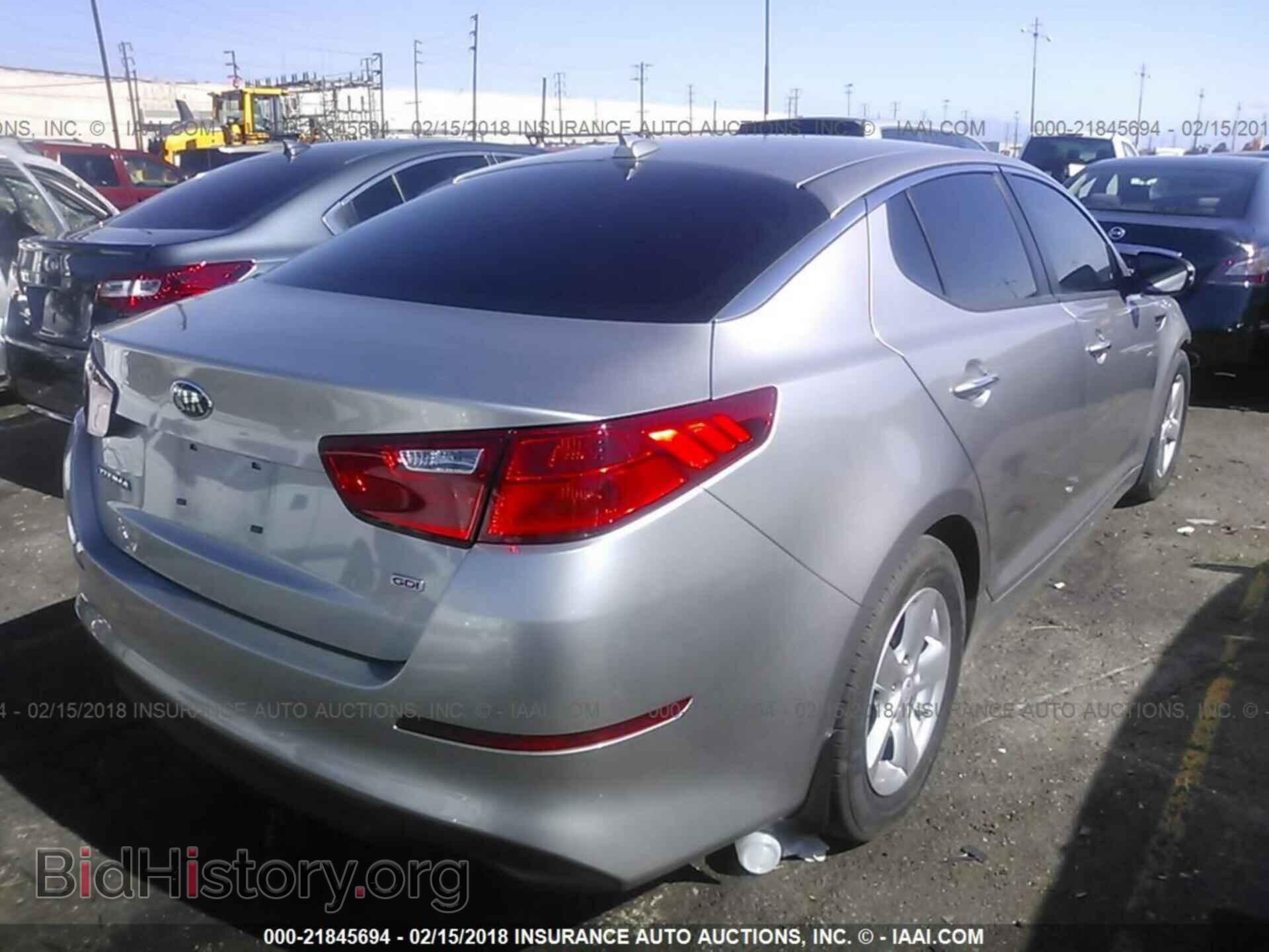 2015 Kia Optima - VIN: KNAGM4A72F5543901 - Photo 4
