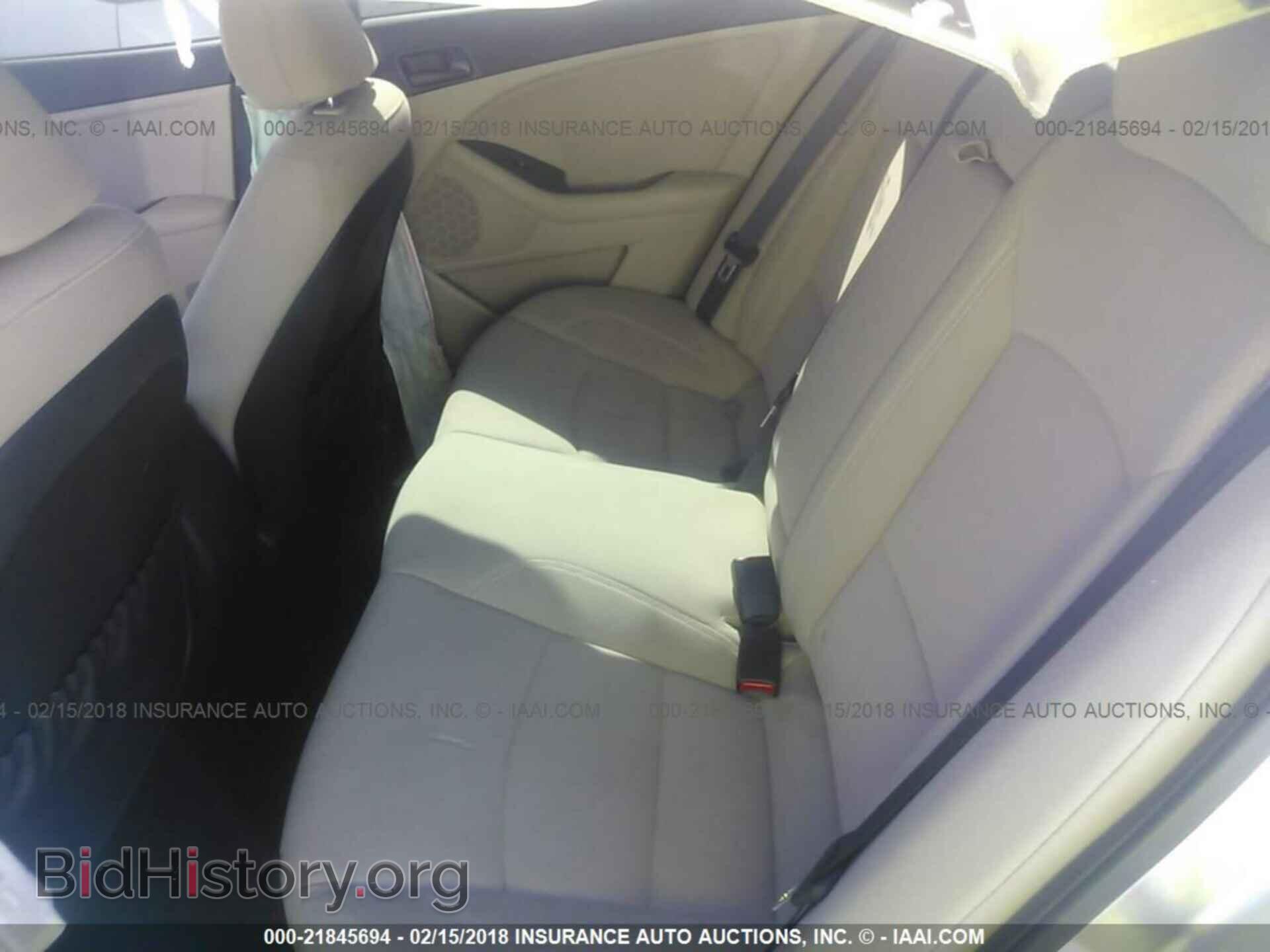 2015 Kia Optima - VIN: KNAGM4A72F5543901 - Photo 8