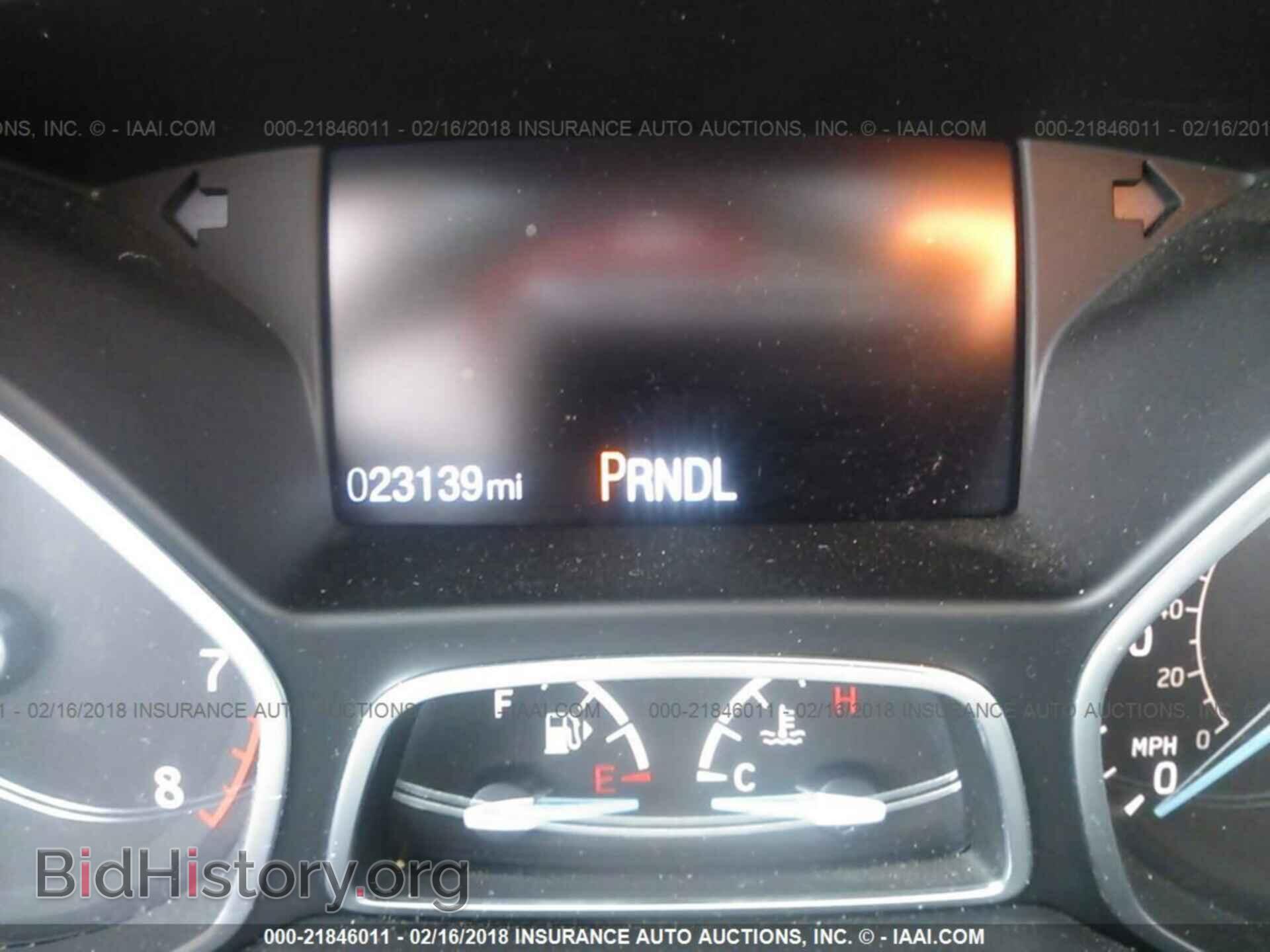 2017 Ford Focus - VIN: 1FADP3F25HL272003 - Photo 7