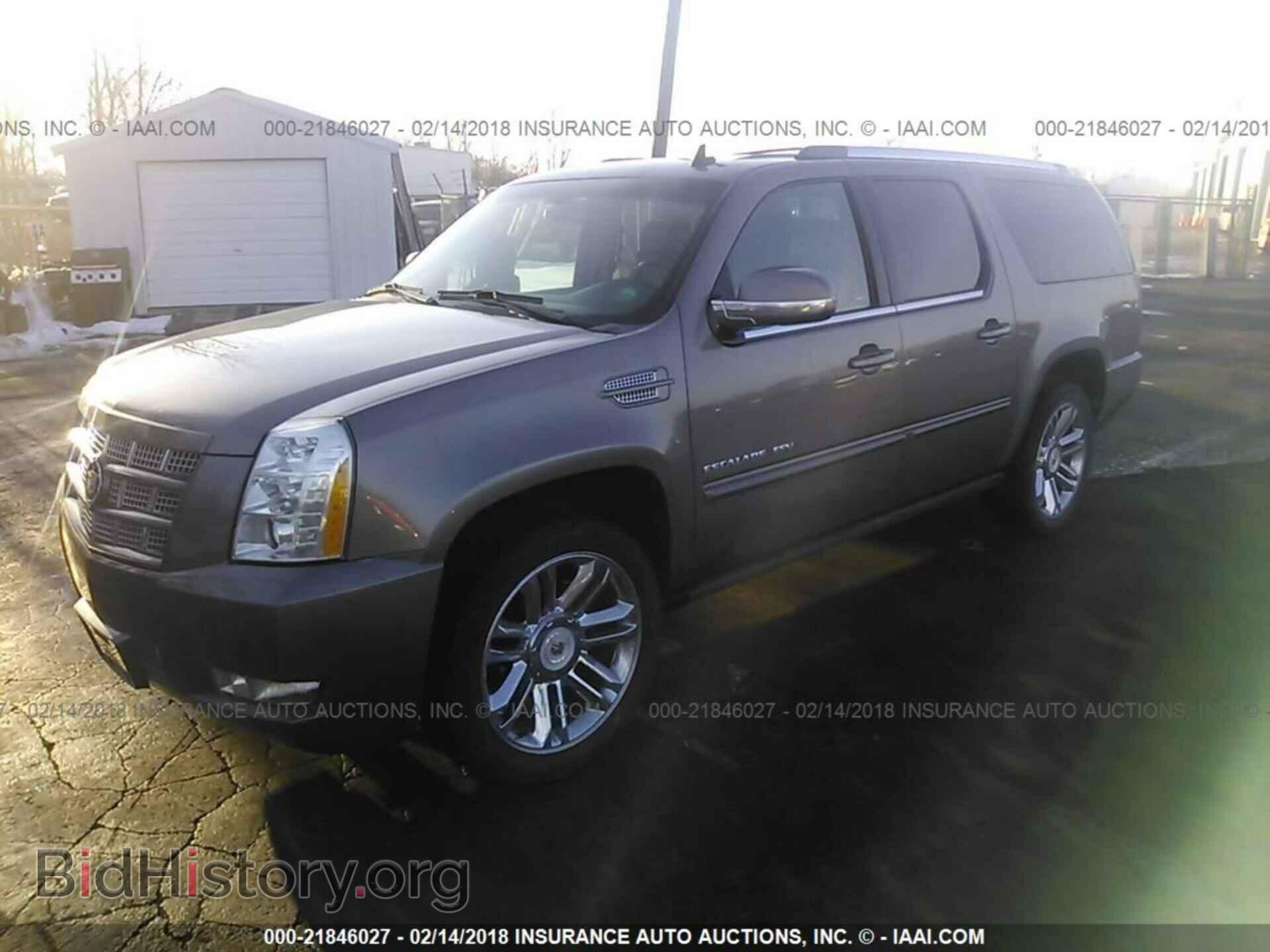 2013 Cadillac Escalade - VIN: 1GYS4JEFXDR150323 - Фото 2