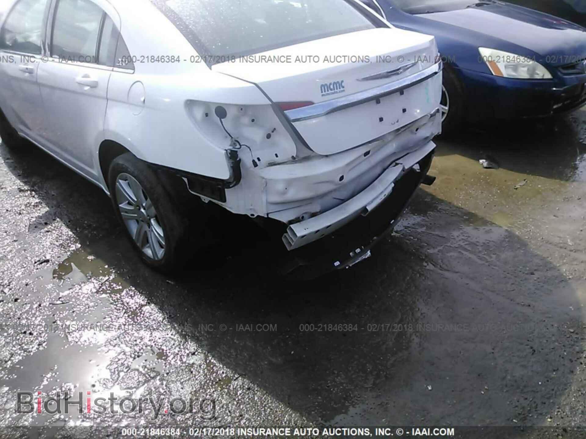 2013 Chrysler 200 - VIN: 1C3CCBAB5DN704451 - Фото 6