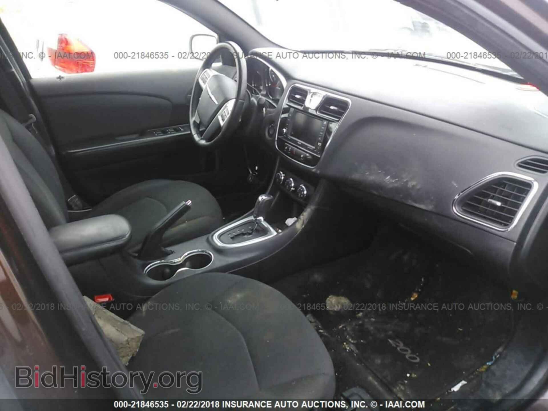 2012 Chrysler 200 - VIN: 1C3CCBBG4CN184686 - Photo 5