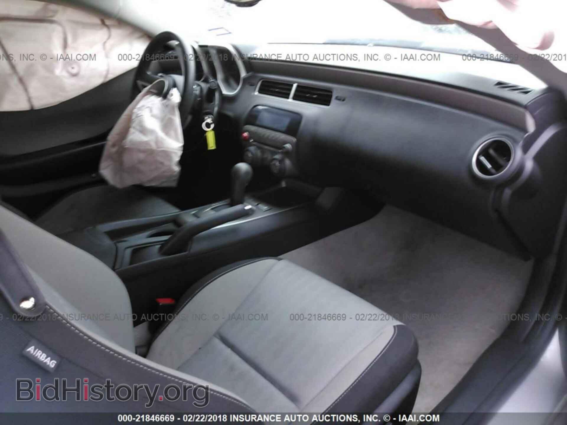 2011 Chevrolet Camaro - VIN: 2G1FA1ED9B9145709 - Фото 5