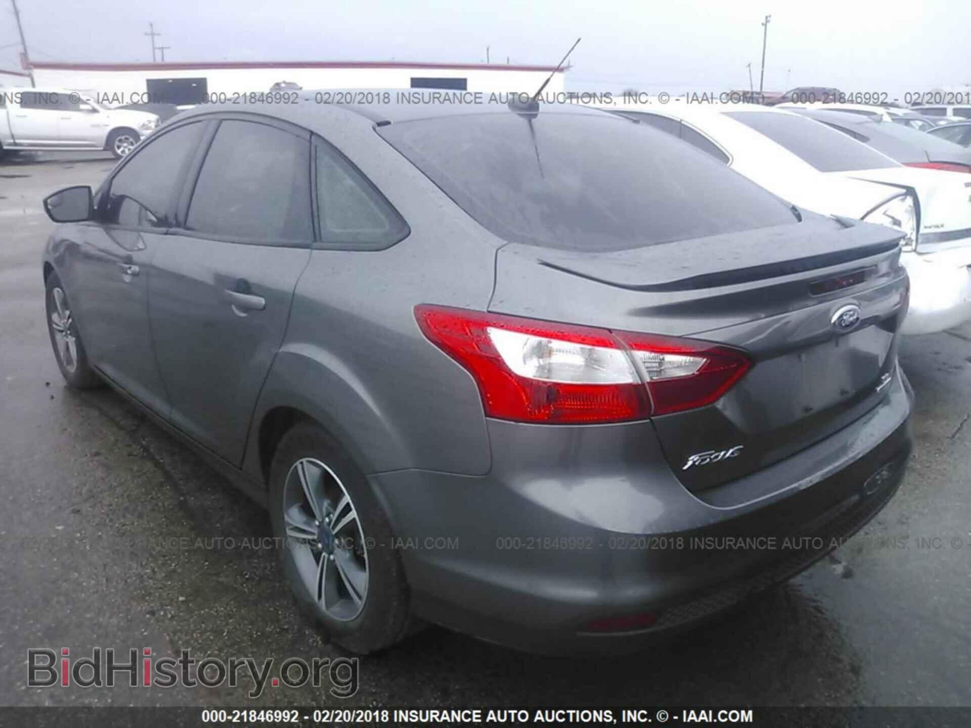 2014 Ford Focus - VIN: 1FADP3F2XEL429925 - Фото 3