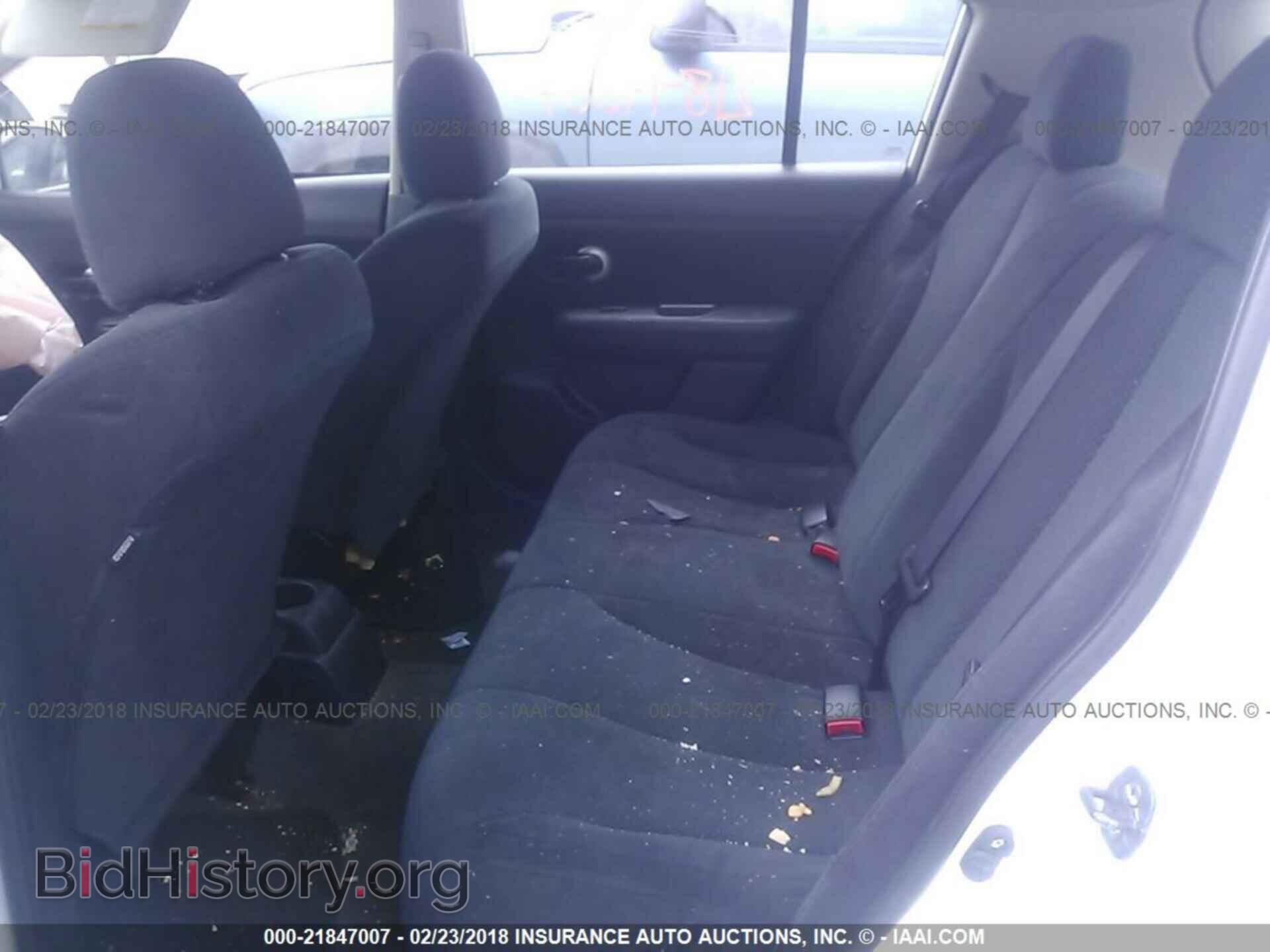 2011 Nissan Versa - VIN: 3N1BC1CP9BL372735 - Фото 8