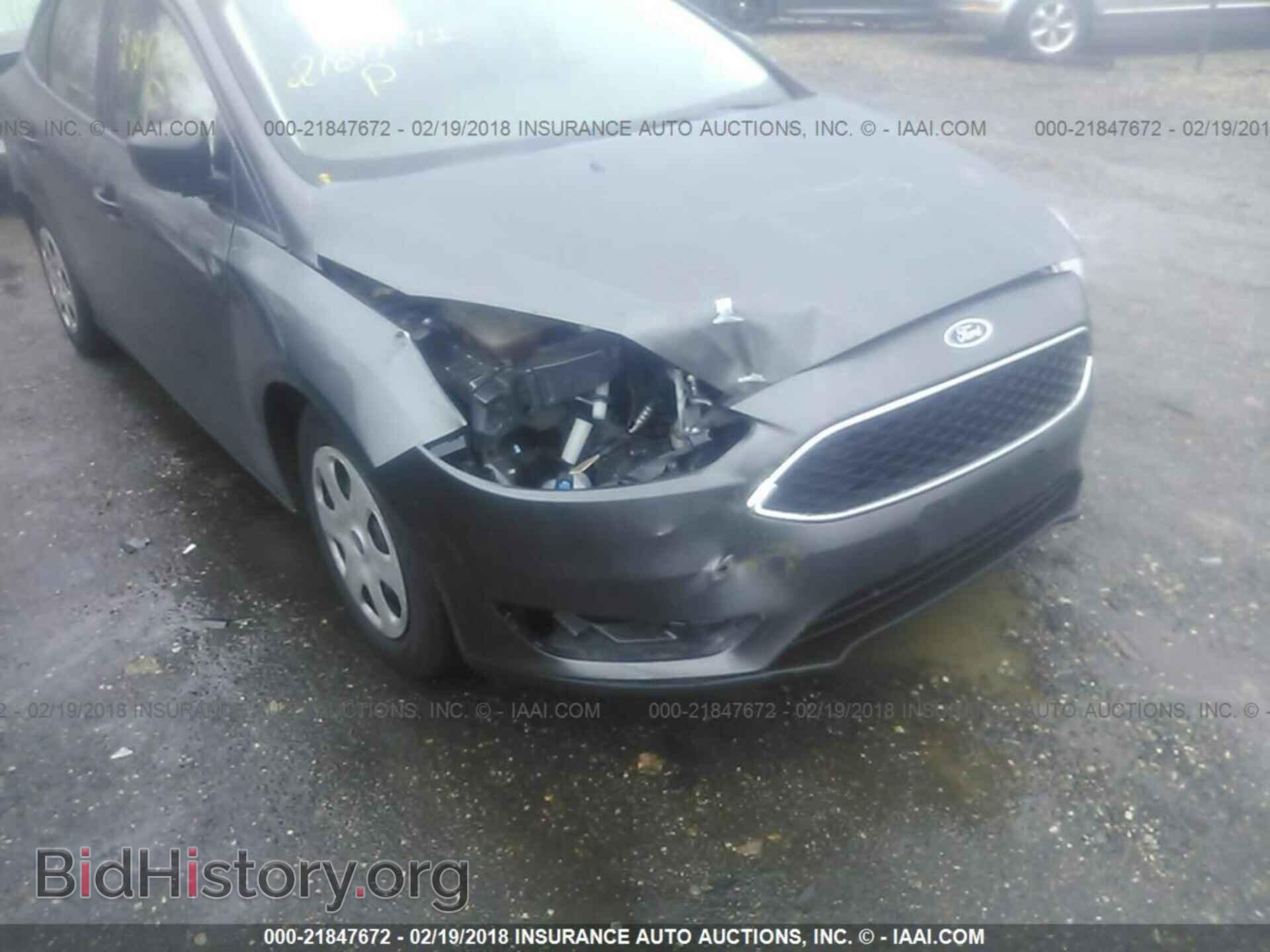 2016 Ford Focus - VIN: 1FADP3E24GL385974 - Фото 6