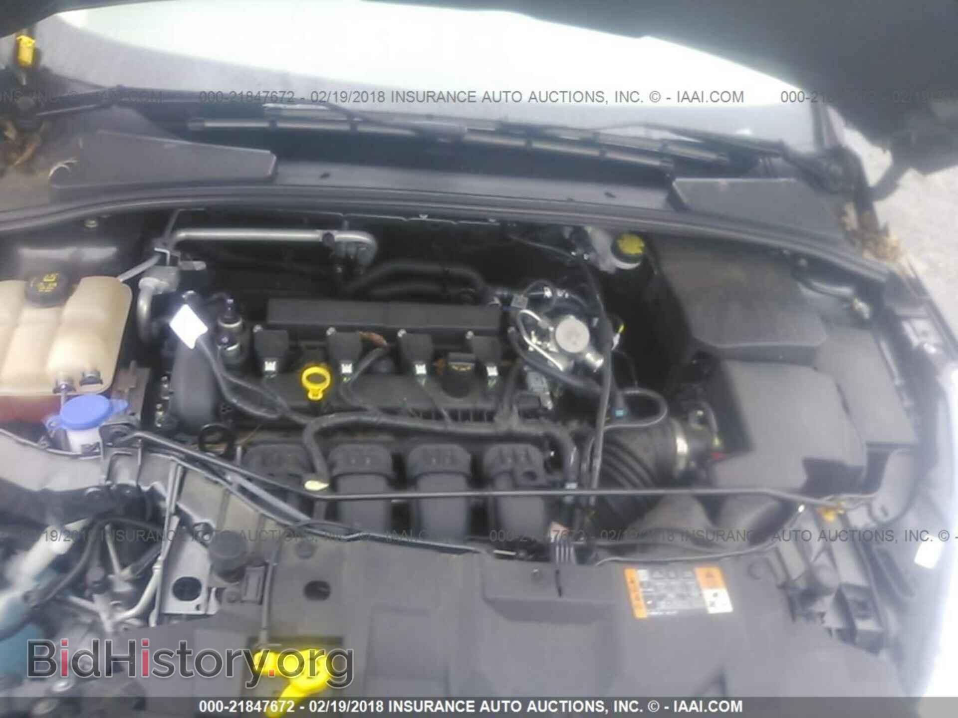2016 Ford Focus - VIN: 1FADP3E24GL385974 - Фото 10