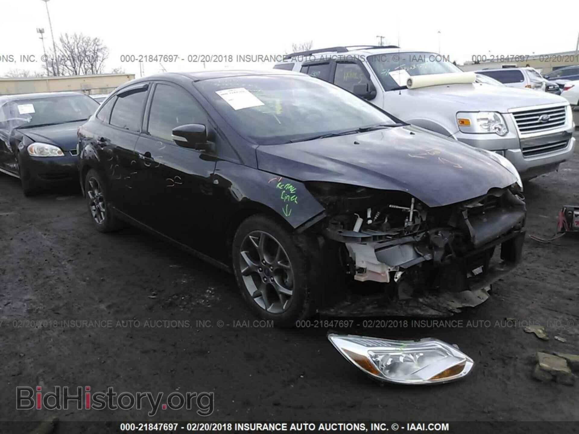 Photo 1FADP3F26EL438685 - Ford Focus 2014