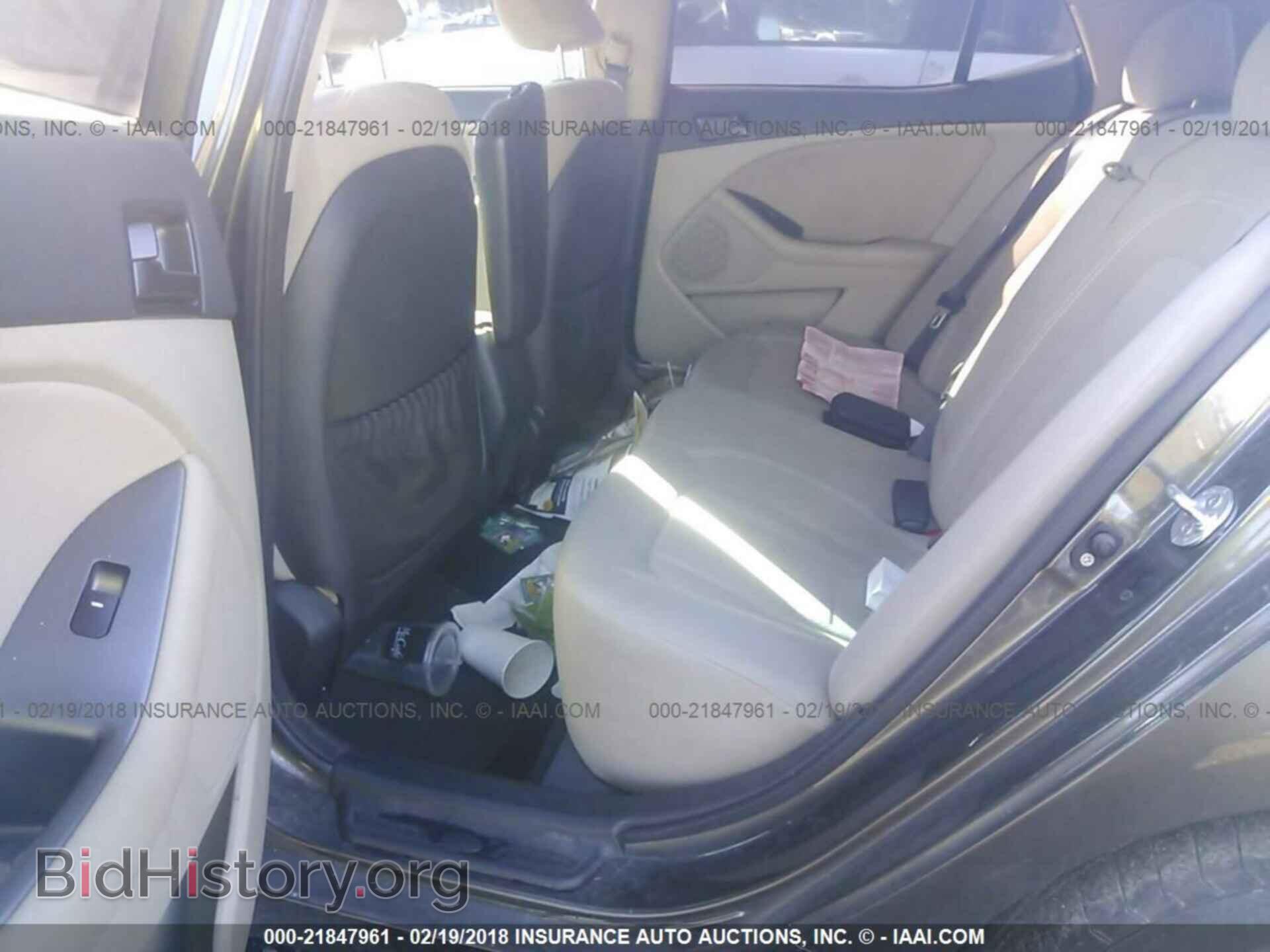2011 Kia Optima - VIN: KNAGM4A73B5155585 - Фото 8
