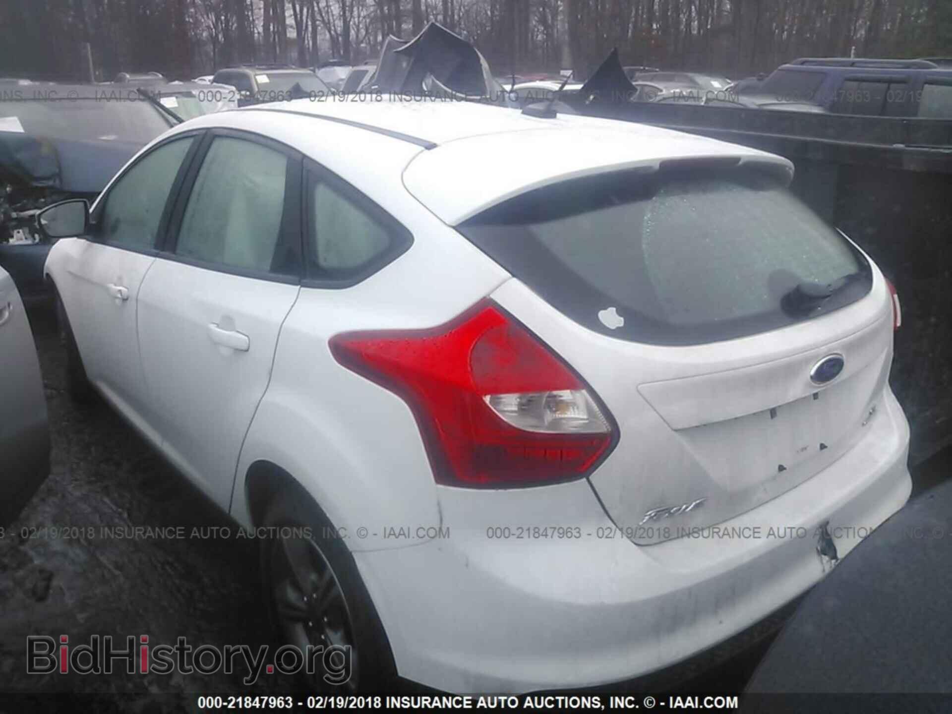 2012 Ford Focus - VIN: 1FAHP3K22CL474815 - Photo 3