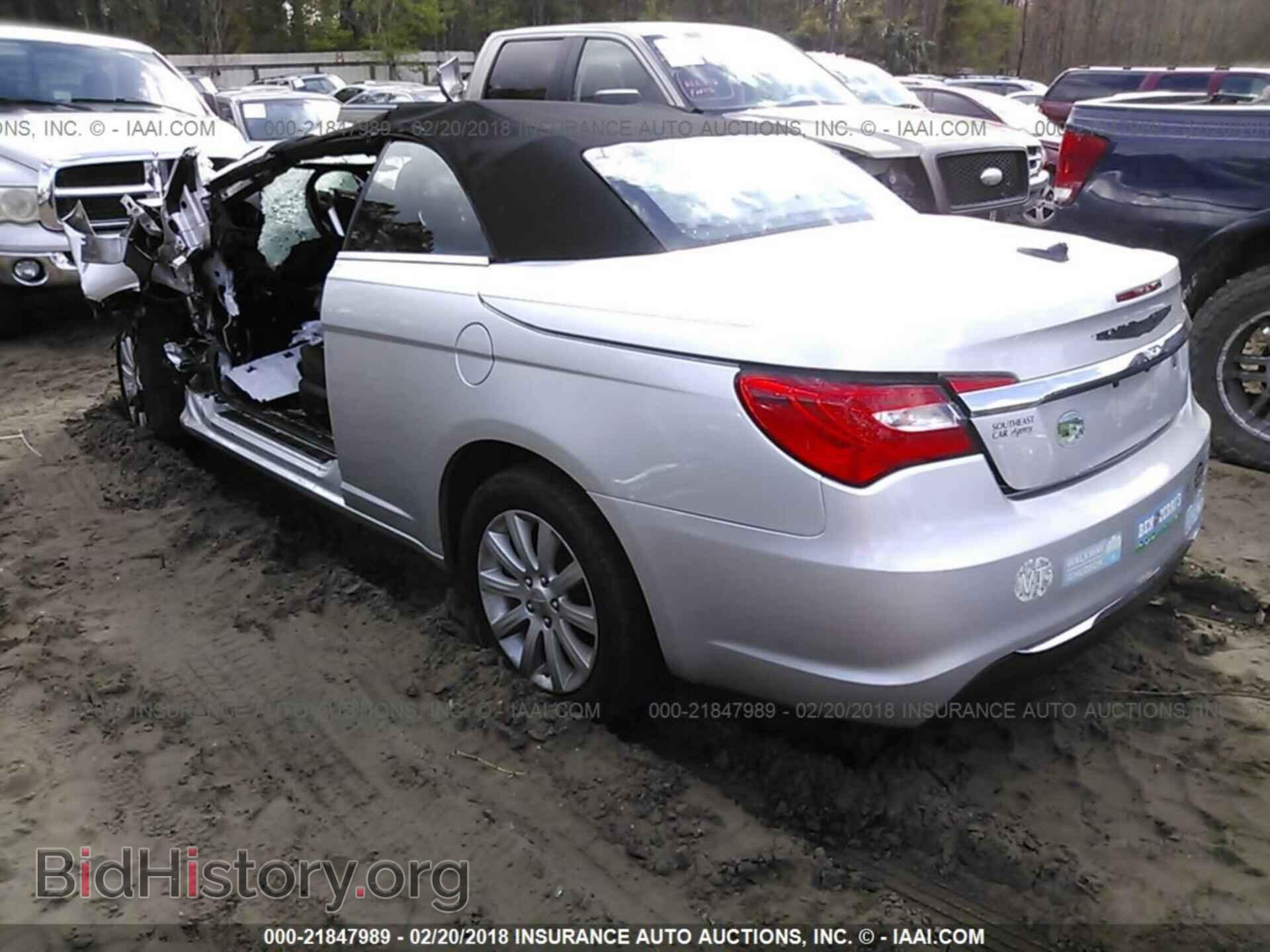 2012 Chrysler 200 - VIN: 1C3BCBEB5CN191044 - Фото 3