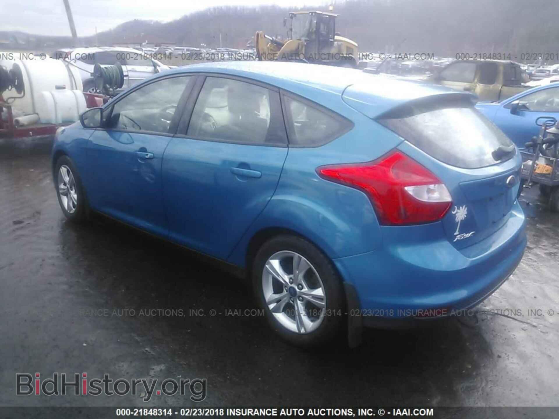 2012 Ford Focus - VIN: 1FAHP3K28CL151675 - Photo 3