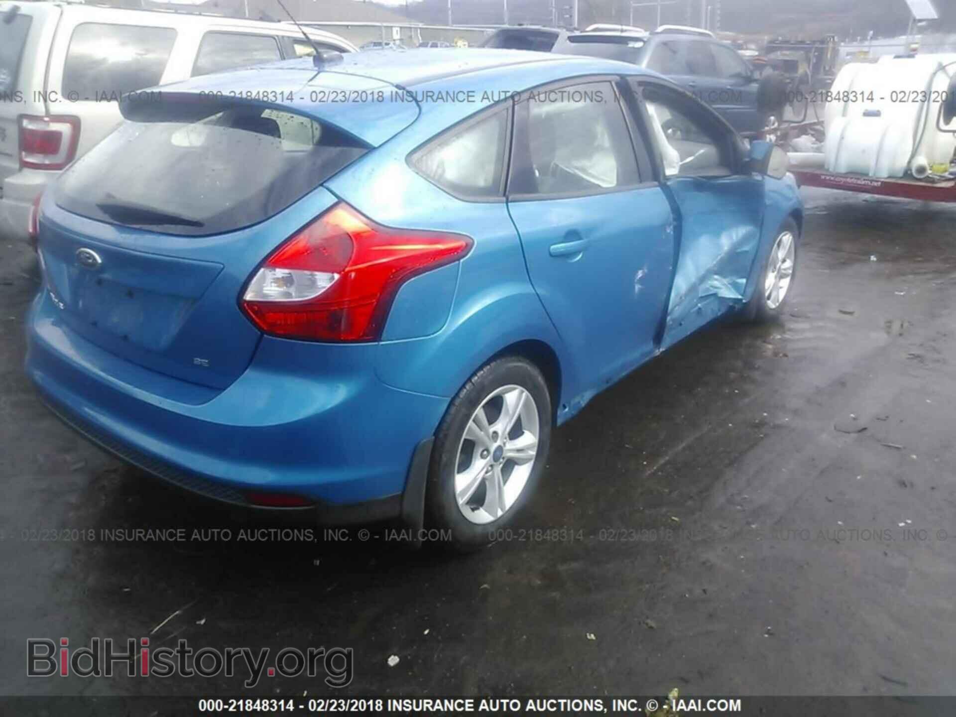 2012 Ford Focus - VIN: 1FAHP3K28CL151675 - Photo 4