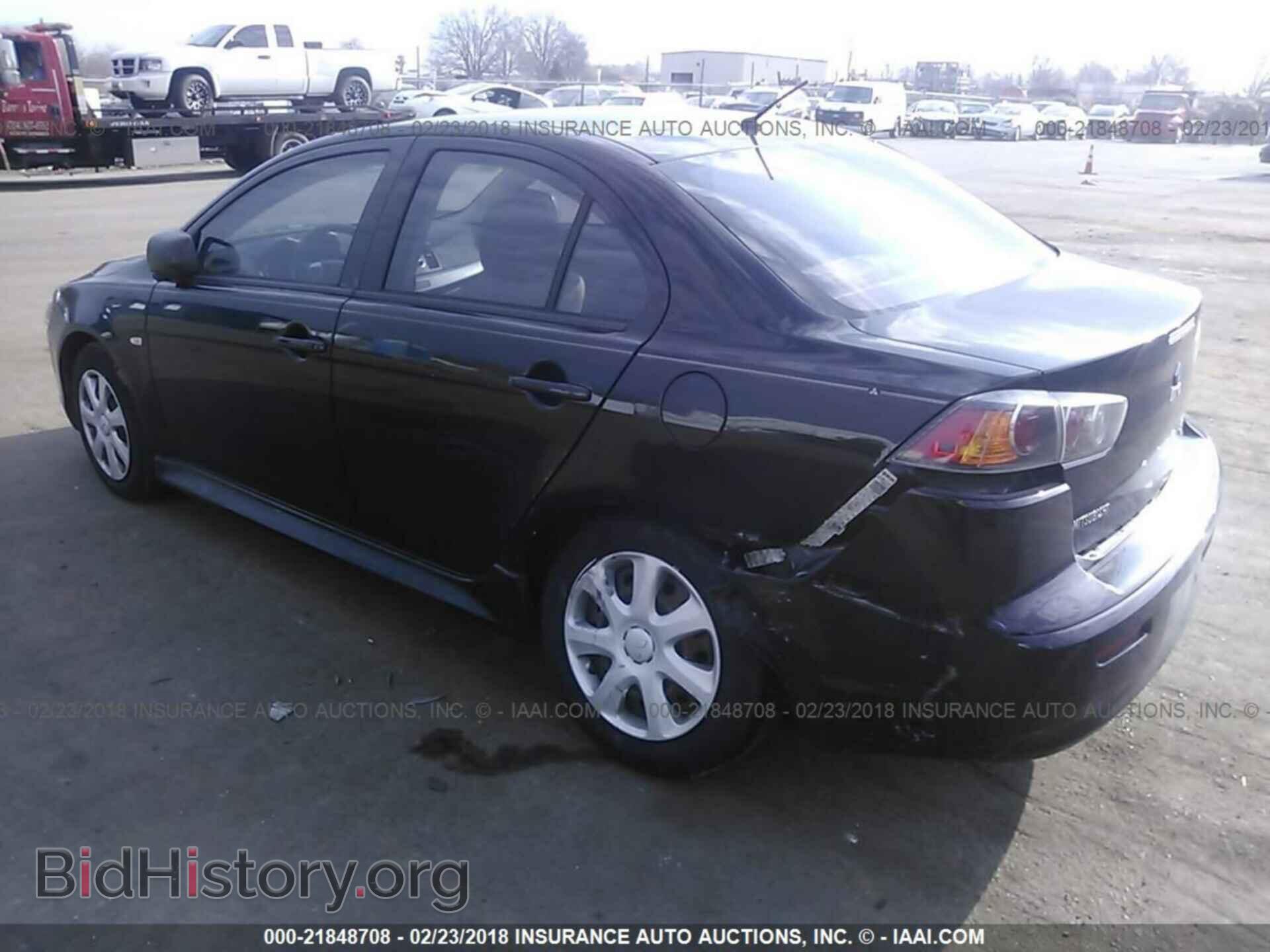 2012 Mitsubishi Lancer - VIN: JA32U2FU5CU015575 - Фото 3