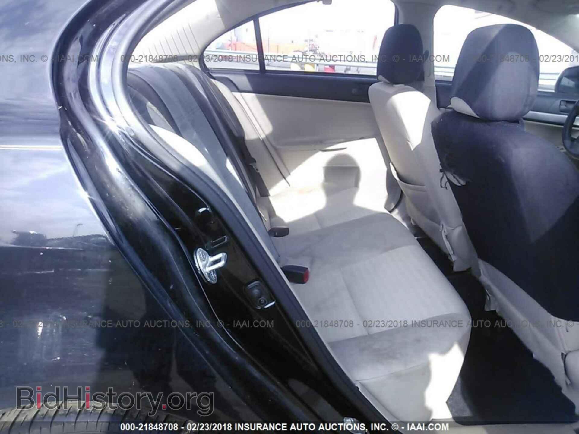 2012 Mitsubishi Lancer - VIN: JA32U2FU5CU015575 - Фото 8