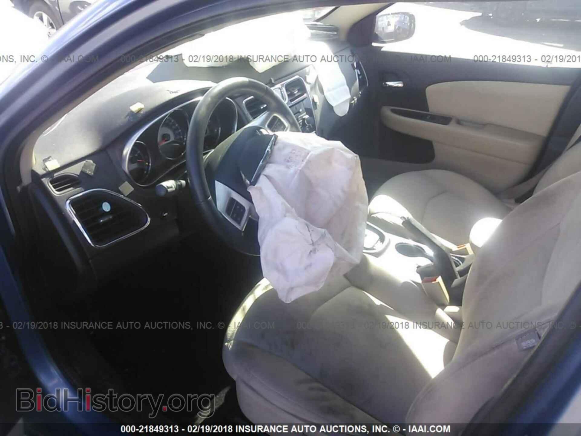 2011 Chrysler 200 - VIN: 1C3BC1FB1BN593117 - Фото 5